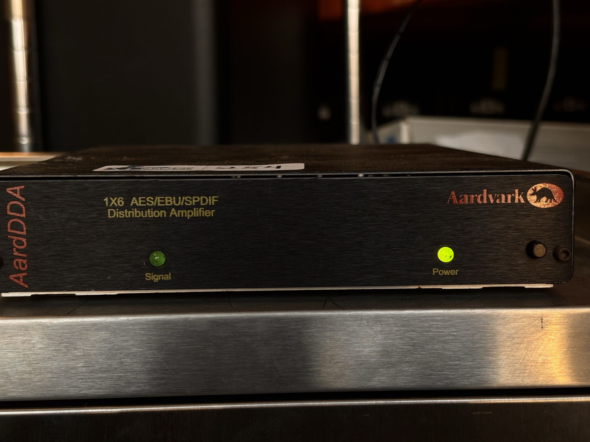 Aardvark Direct Digital Audio Distribution Amplifier AardDDA w/ Power Supply - Image 5 of 5