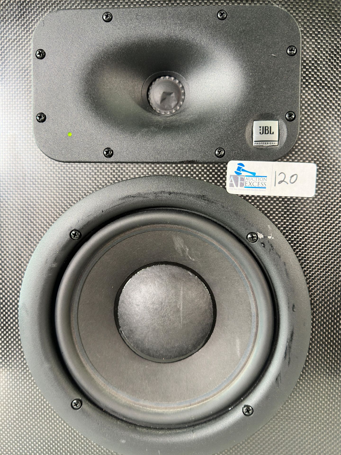 JBL LSR28P Linear Spatial Reference Studio Monitor - Image 3 of 6