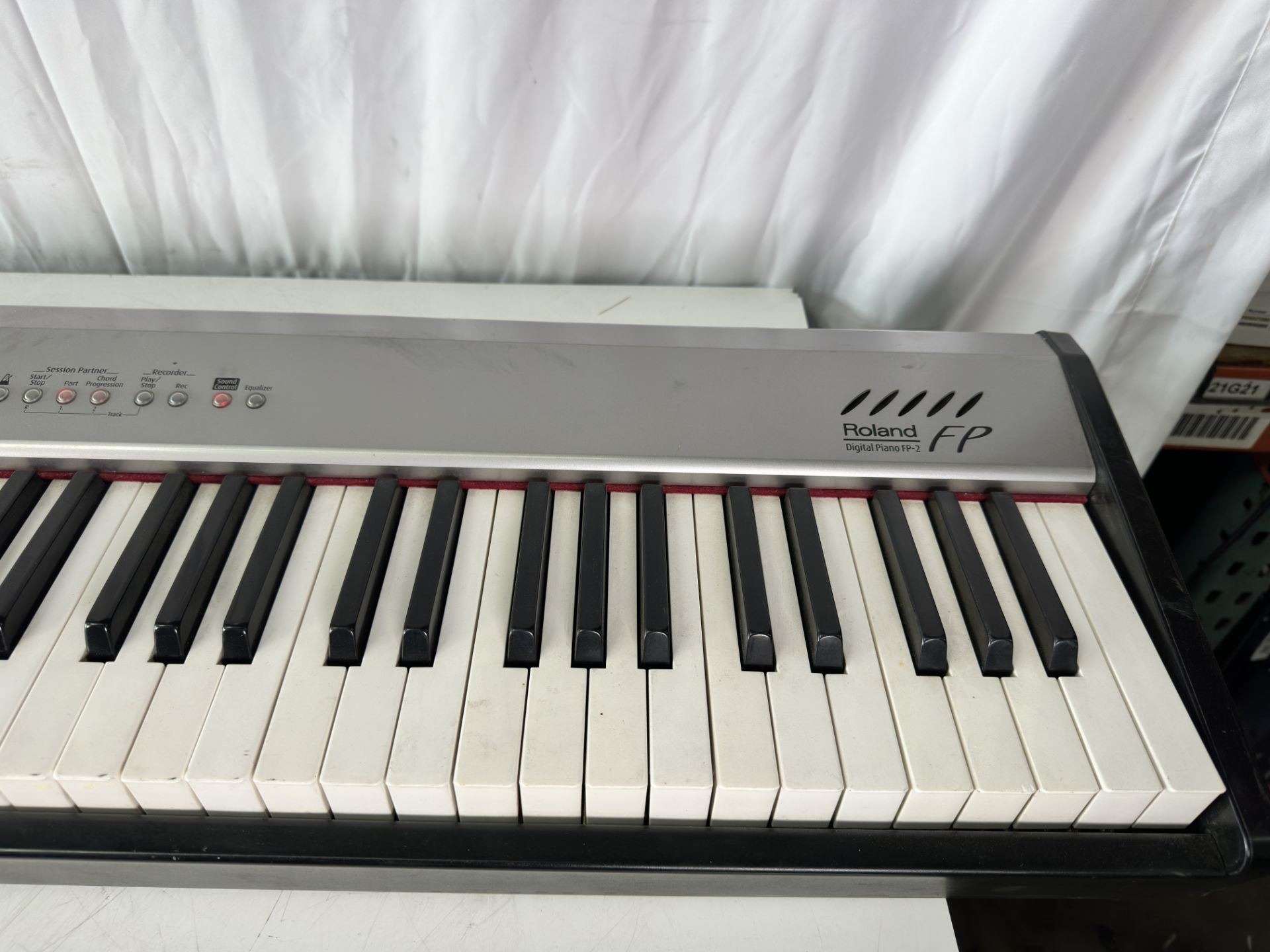 Roland FP-2 Digital Piano w/ Power Supply - Image 4 of 9