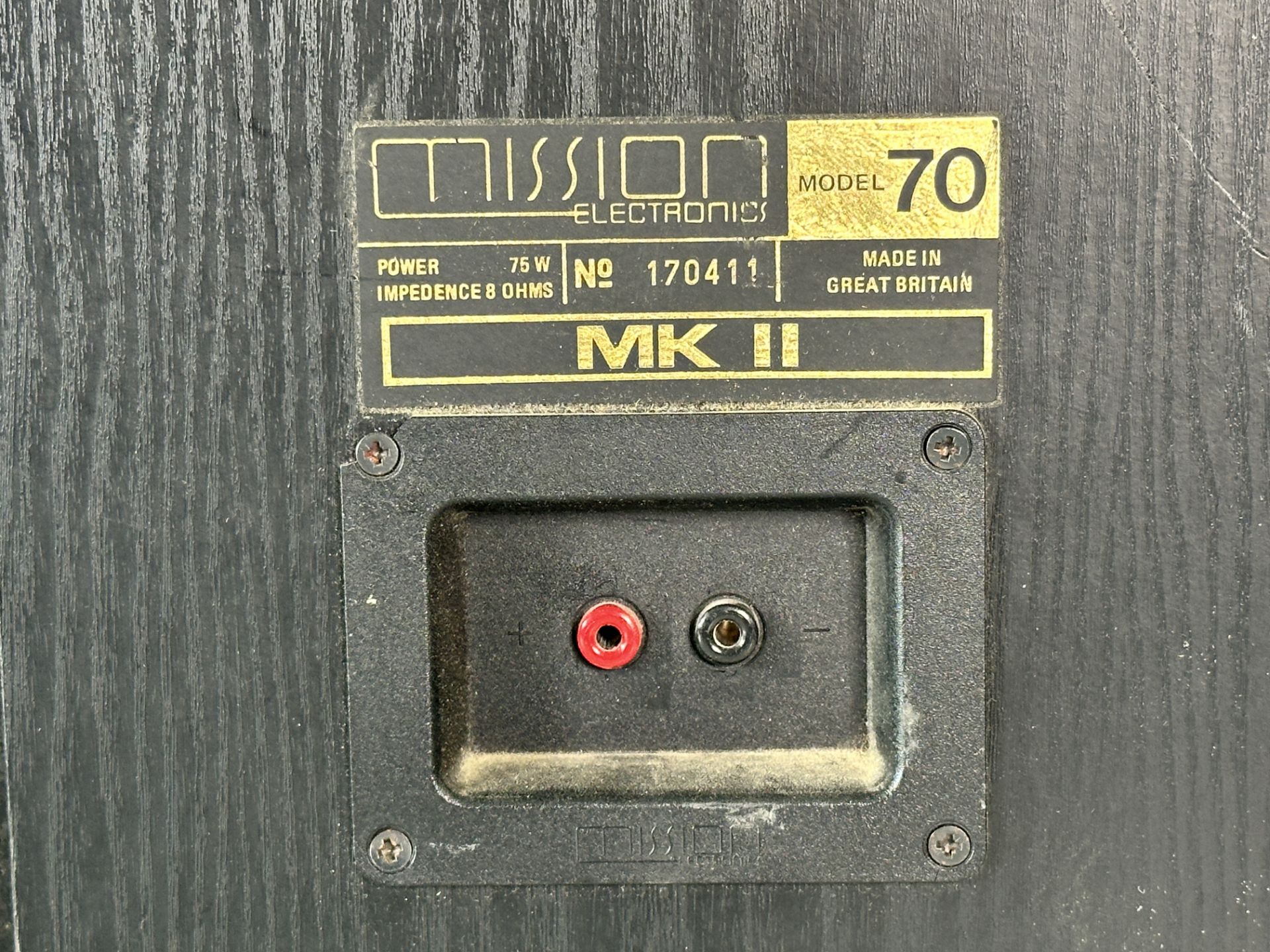 Lot of 4 Speakers, Pair of Mission Model 70 Bookshelf Audio Speakers + 2 Unmarked Speakers - Image 3 of 6