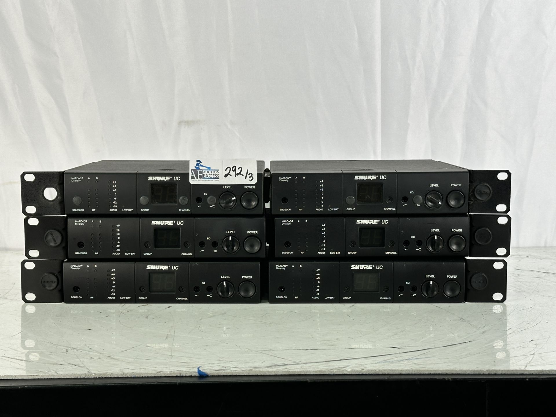 Lot of 3 Dual Shure UC4-UA Wireless Microphone Receivers (2 per Rack unit)