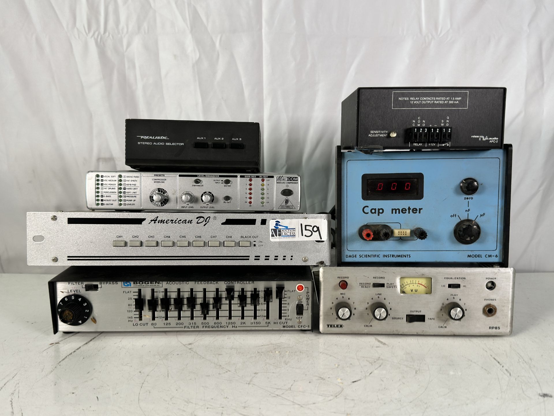 Mixed Lot: Pro Audio & Test Gear - Telex RP85, Behringer MiniCOM, Bogen CFC-1, Niles - Image 3 of 8