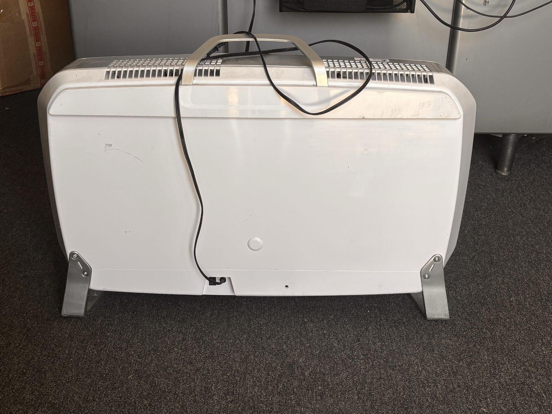 Fellowes AeraMax Pro AM4 Commercial Air Purifier - Image 8 of 8