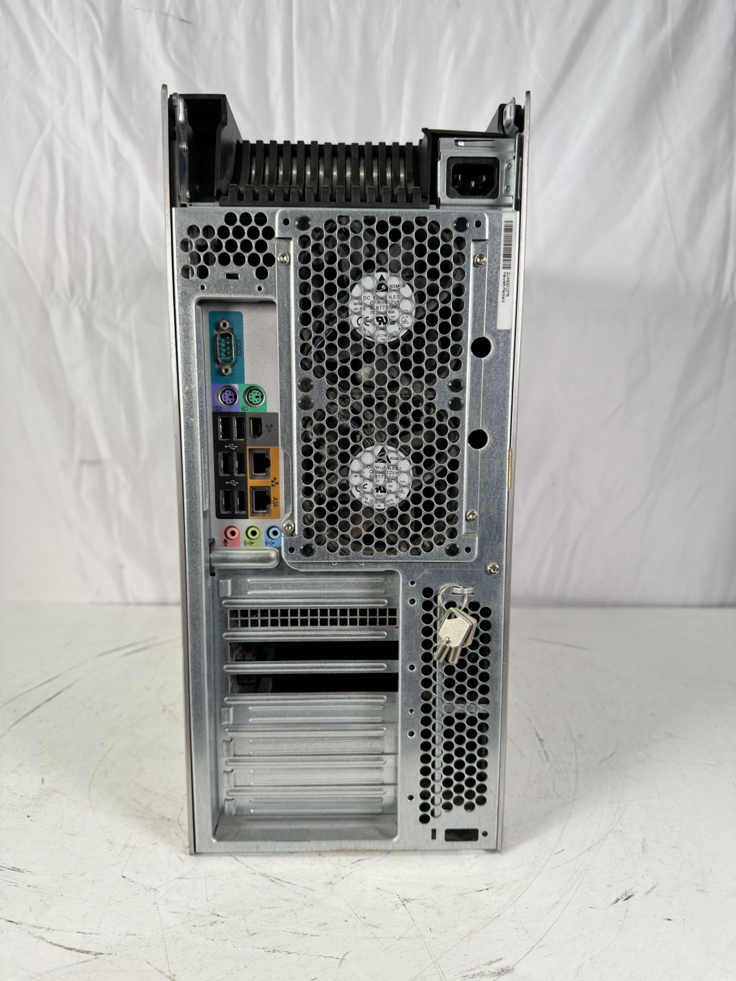 HP Z800 Workstation (RAM and Drives Removed) - Image 4 of 5