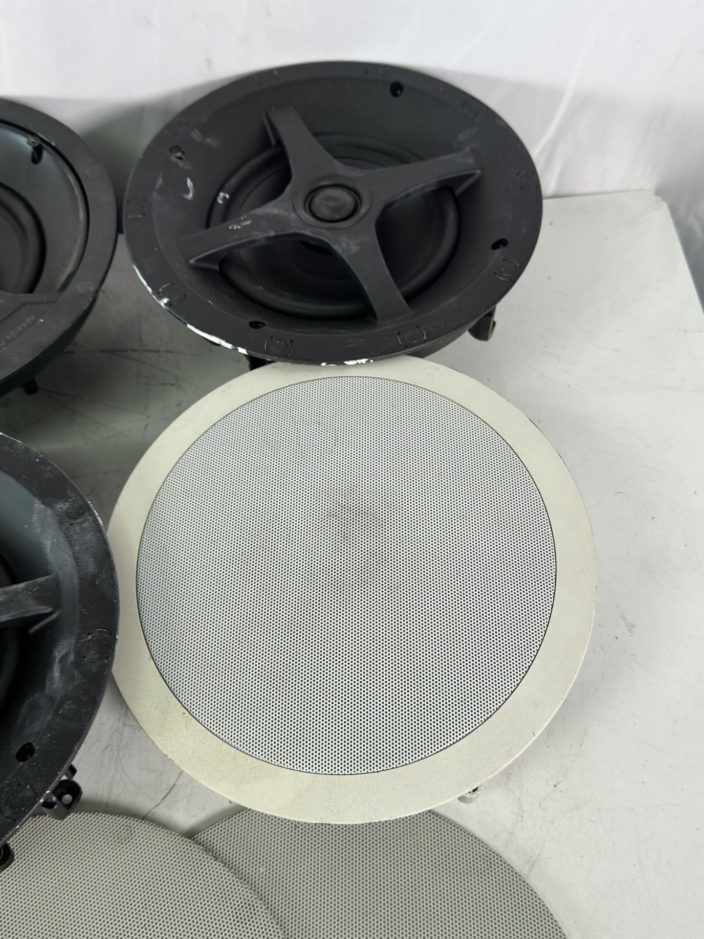 Lot of In-Wall Speakers, (3) Episode ES-150T-IC-6 9" Speakers, (1) Episode ES-300-IC-6 Speaker, (2) - Image 5 of 11
