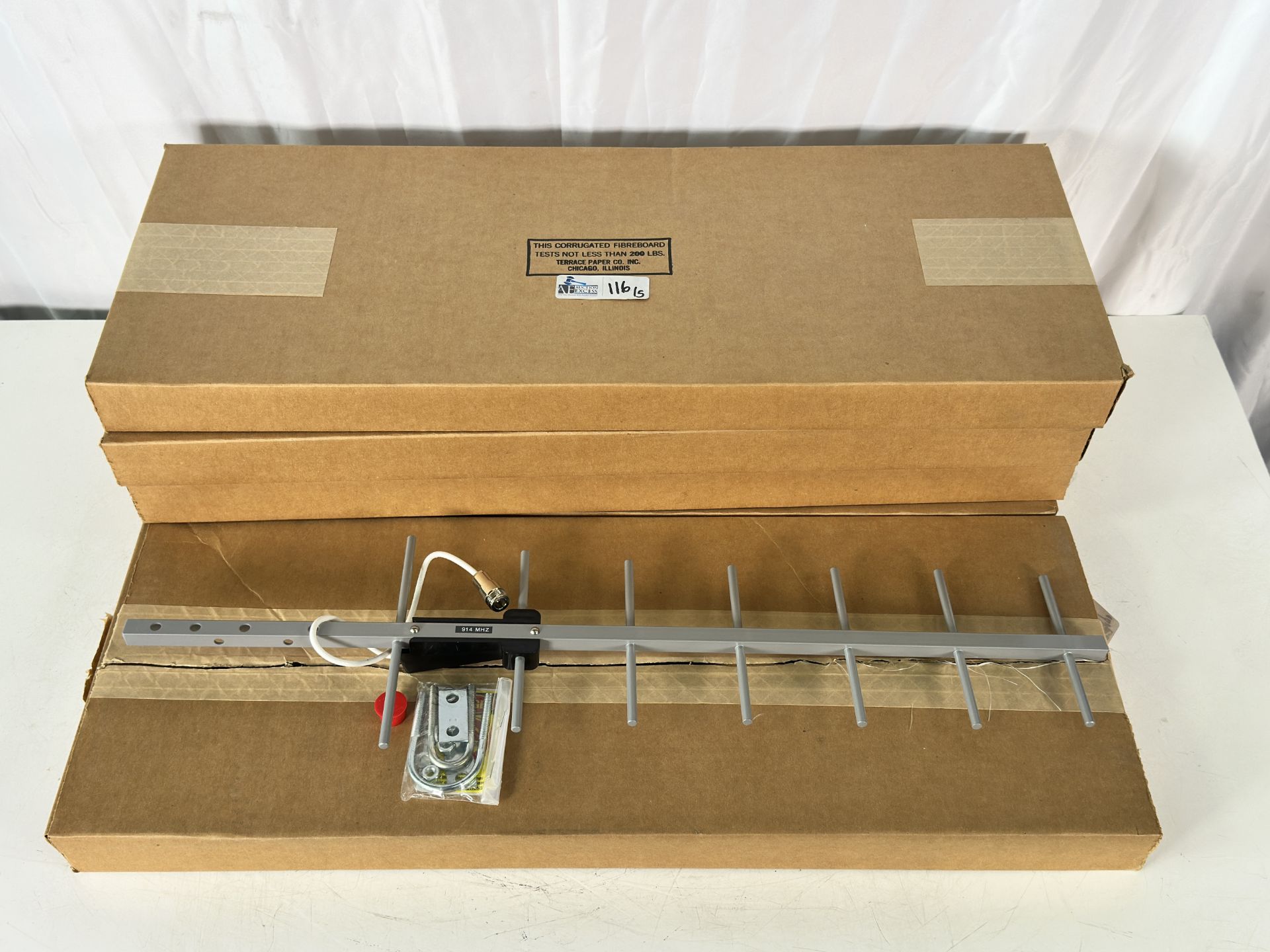 Lot of 5 NOS Coherent Systems AY-7 7-Element High Gain Yagi Antennas 950-1050 MHz 1GHz - Image 3 of 3