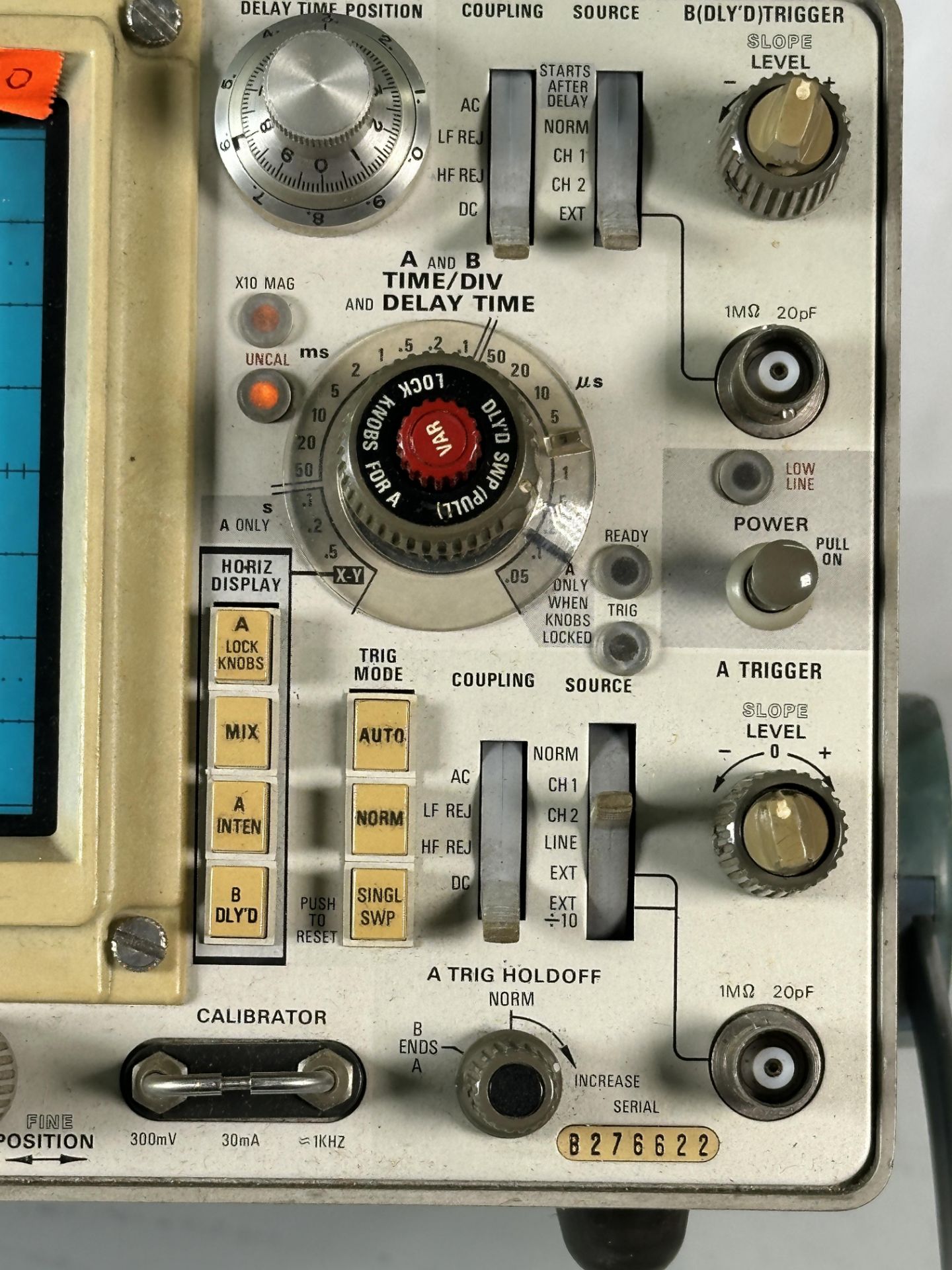 Tektronix 465 Analog Oscilloscope 100MHz Dual Trace 2-Channel - Image 4 of 5