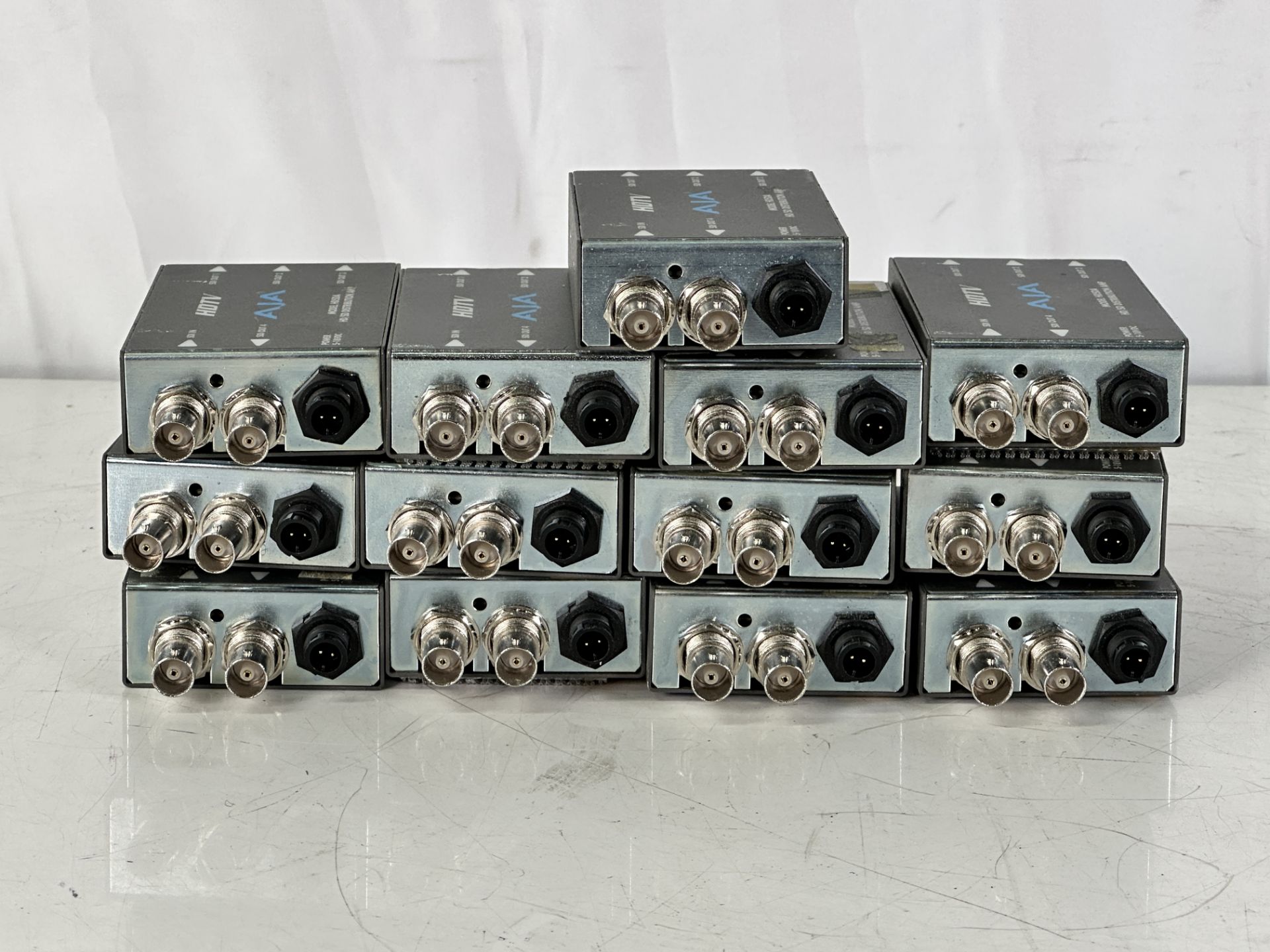 Lot of (13) AJA HD5DA 1x4 HD/SD Distribution Amplifiers - Image 3 of 3