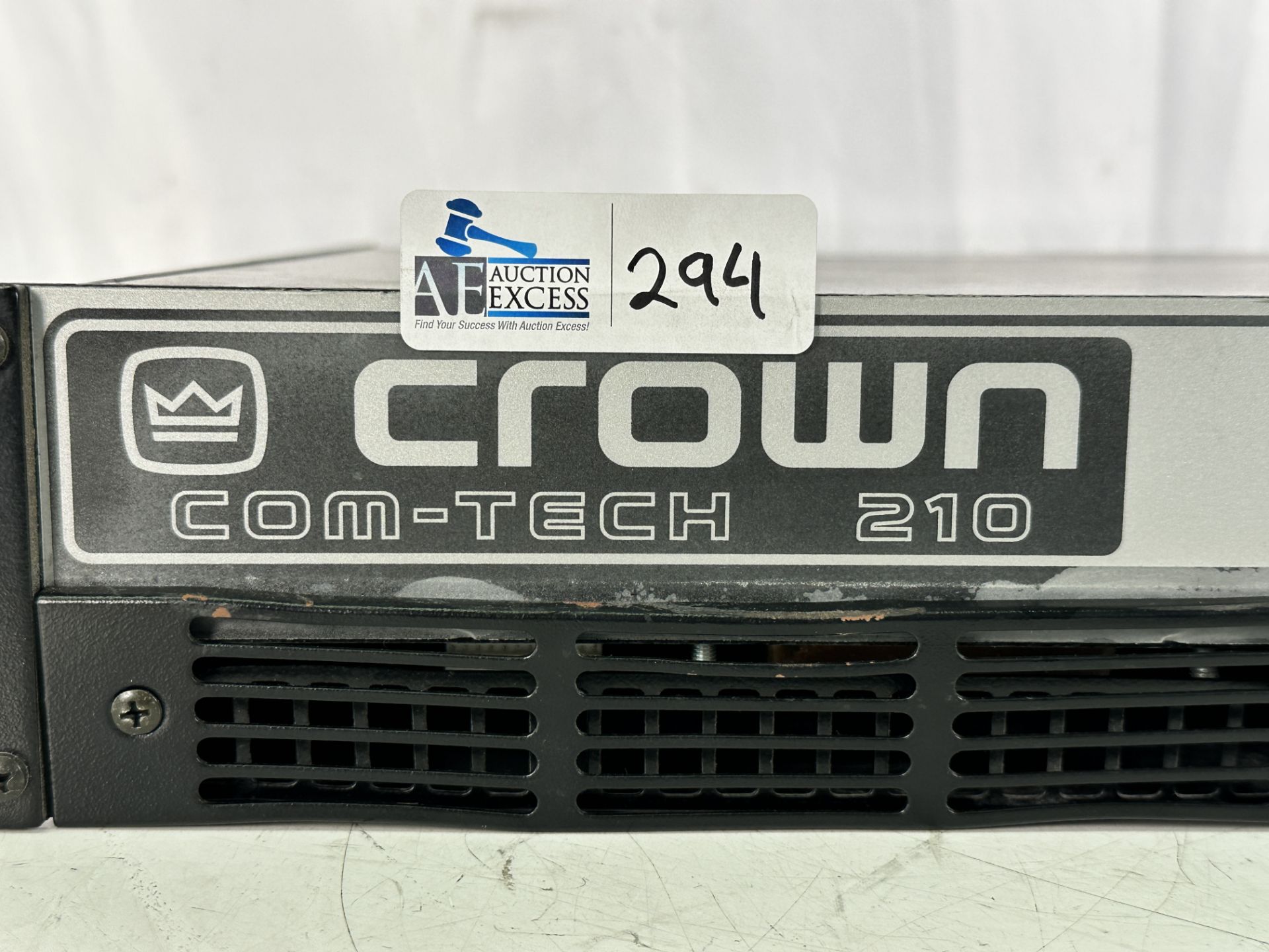 Crown Com-Tech 210 2-Channel Power Amplifier - Image 3 of 4