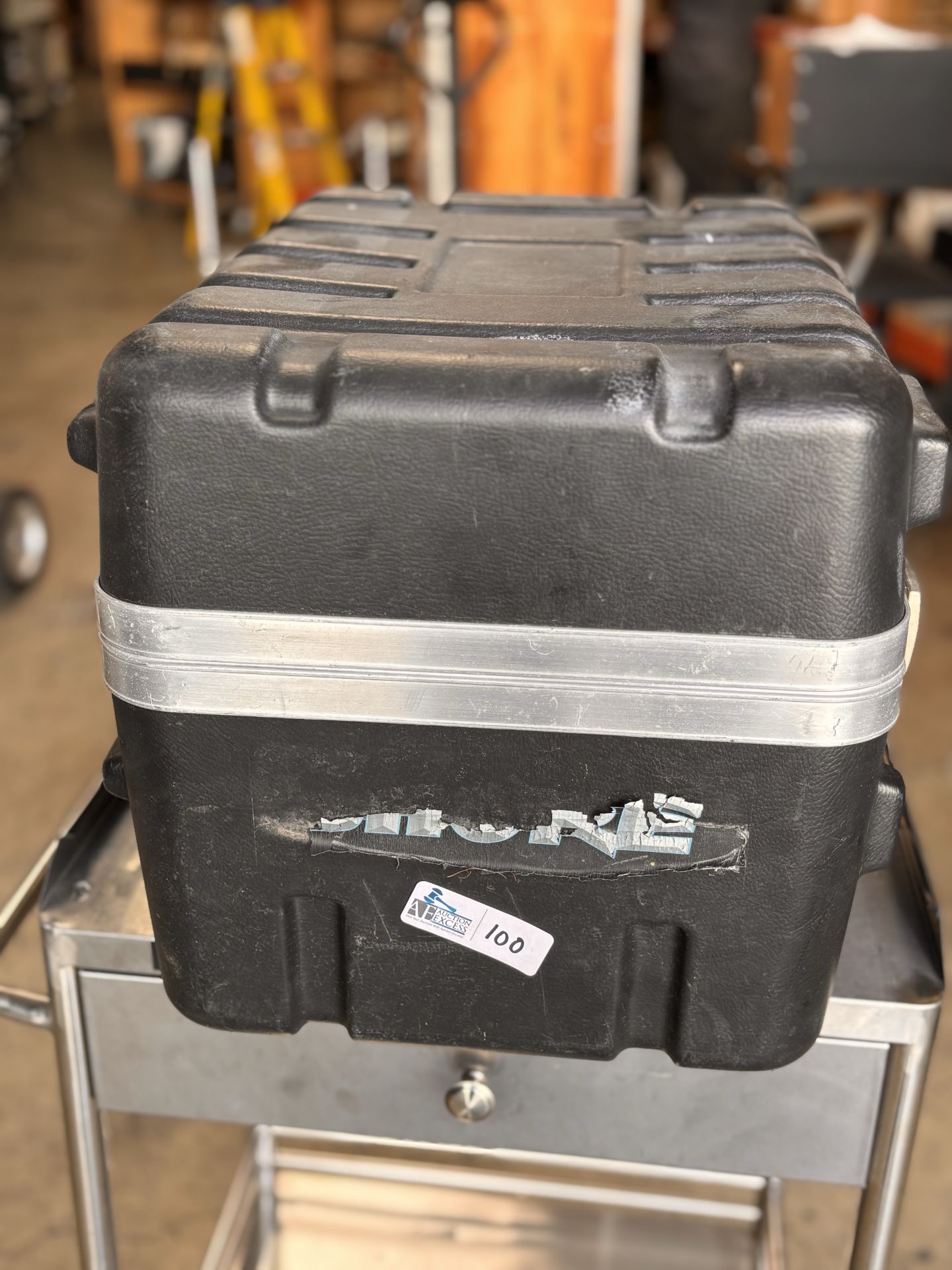 Shure Hard Case w/ Foam Internal Dimensions Approx 17x13x8 - Image 5 of 5