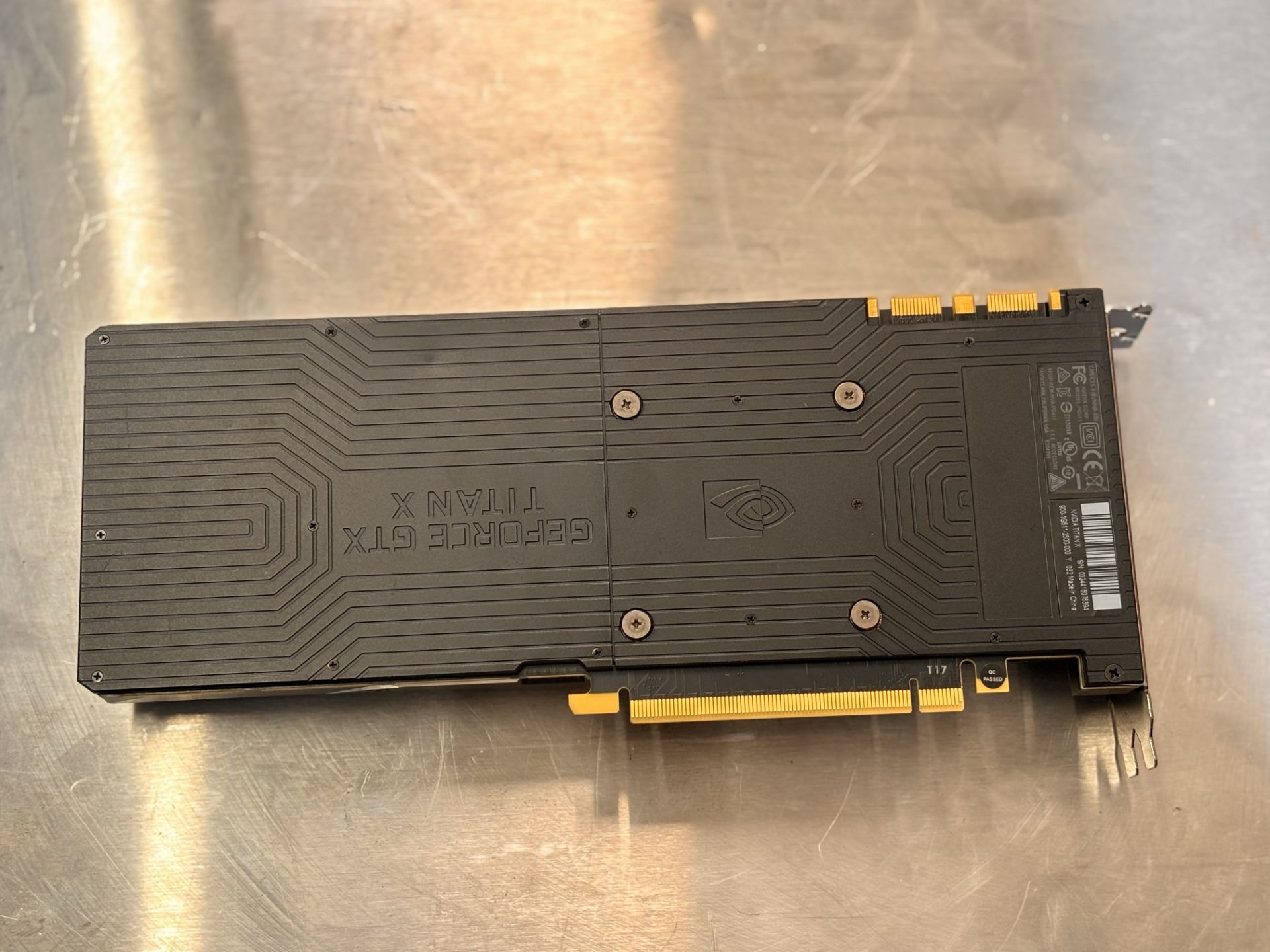 NVIDIA GeForce GTX Titan X 12GB Graphics Card 900-1G611-2500-000 - Image 3 of 5