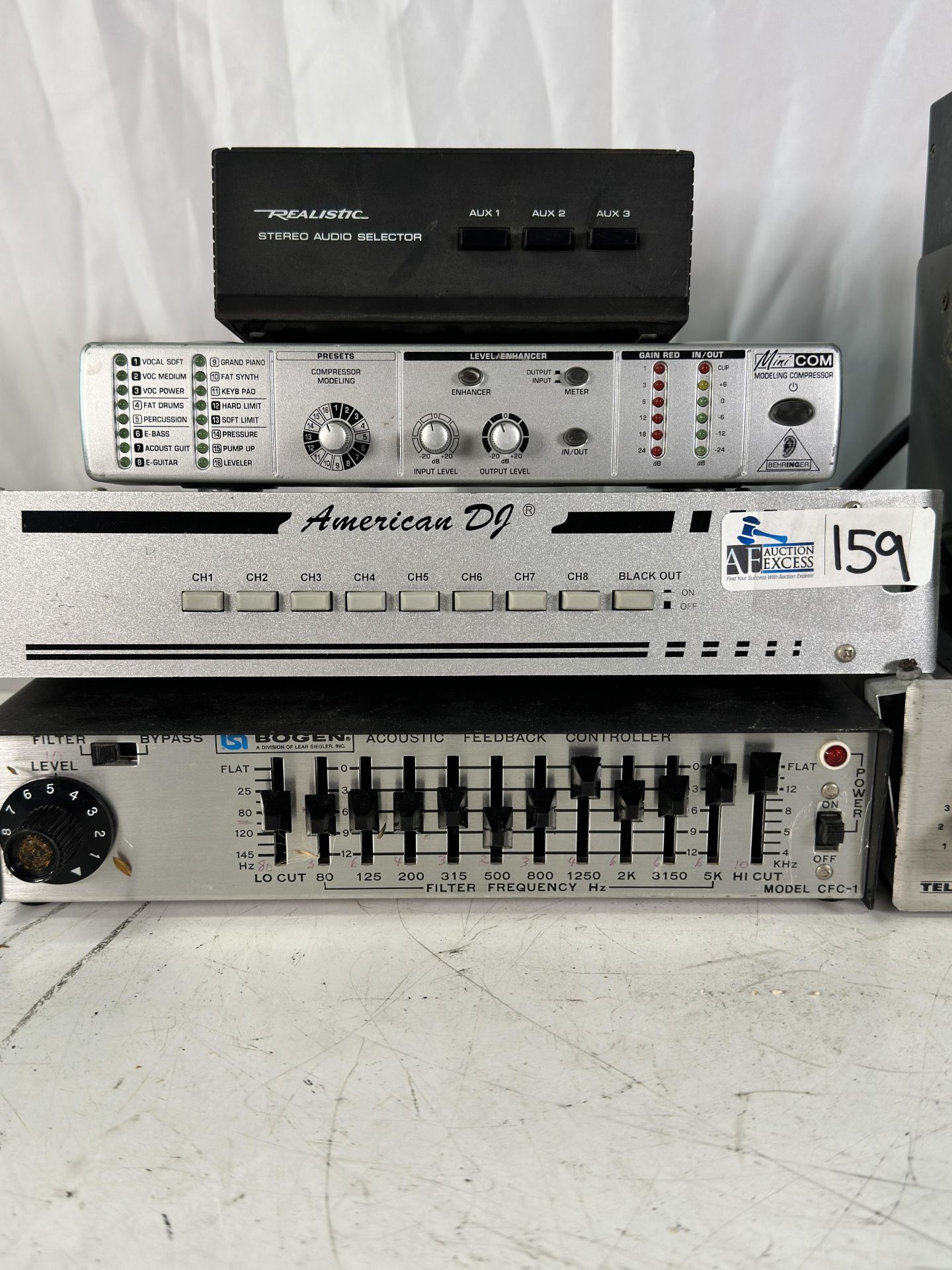 Mixed Lot: Pro Audio & Test Gear - Telex RP85, Behringer MiniCOM, Bogen CFC-1, Niles - Image 4 of 8