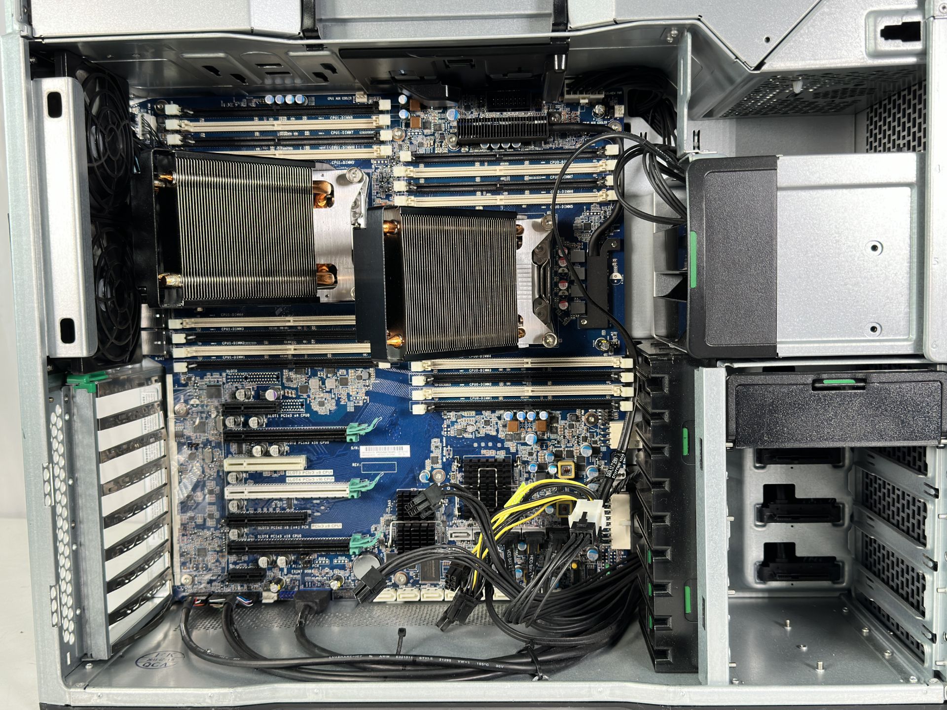 HP Z840 Workstation (RAM and Drives Removed) - Image 3 of 10