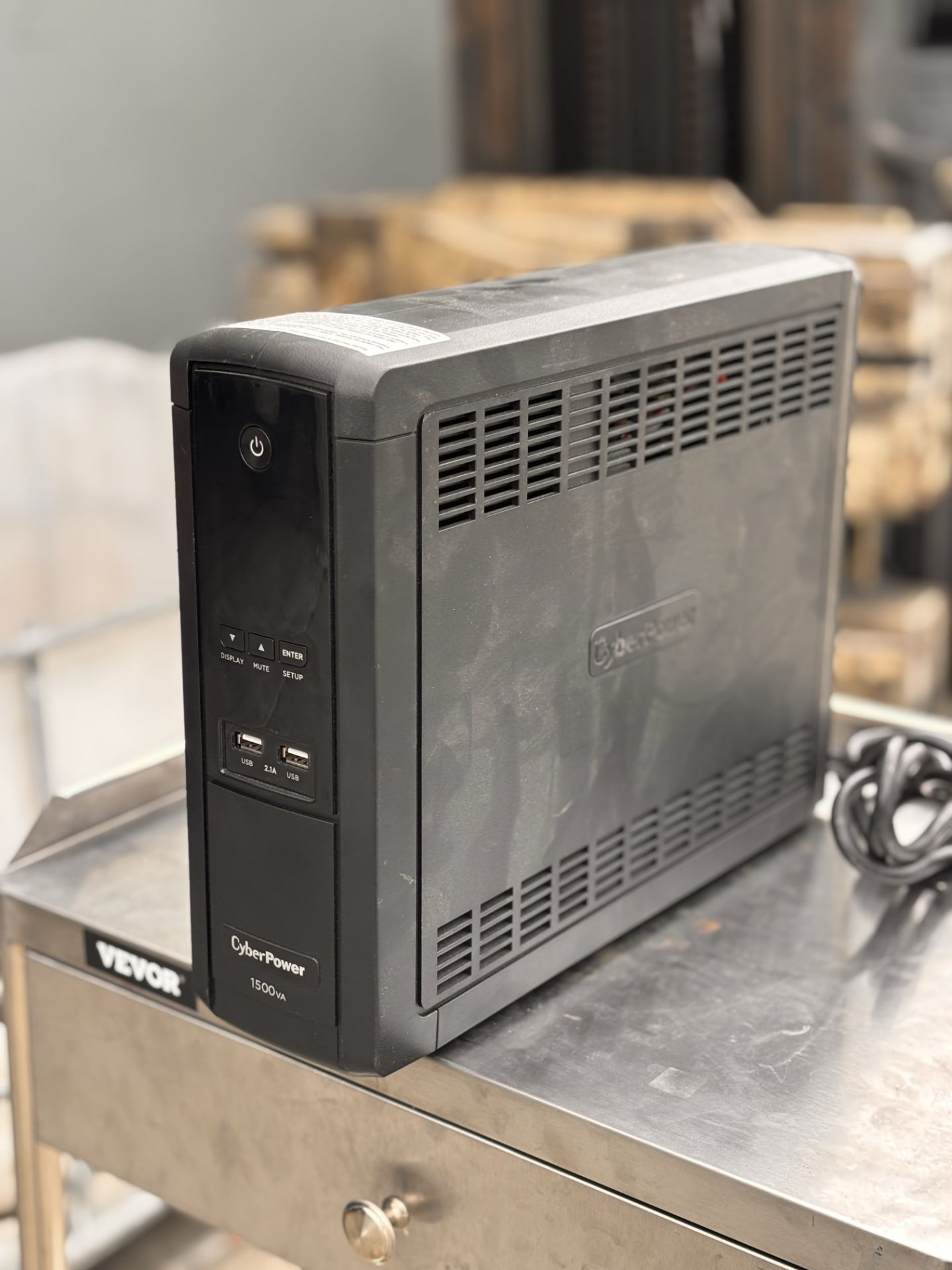 Cyberpower UPS BRG1500AVRLCD 1500V/900 Watt - Image 3 of 6