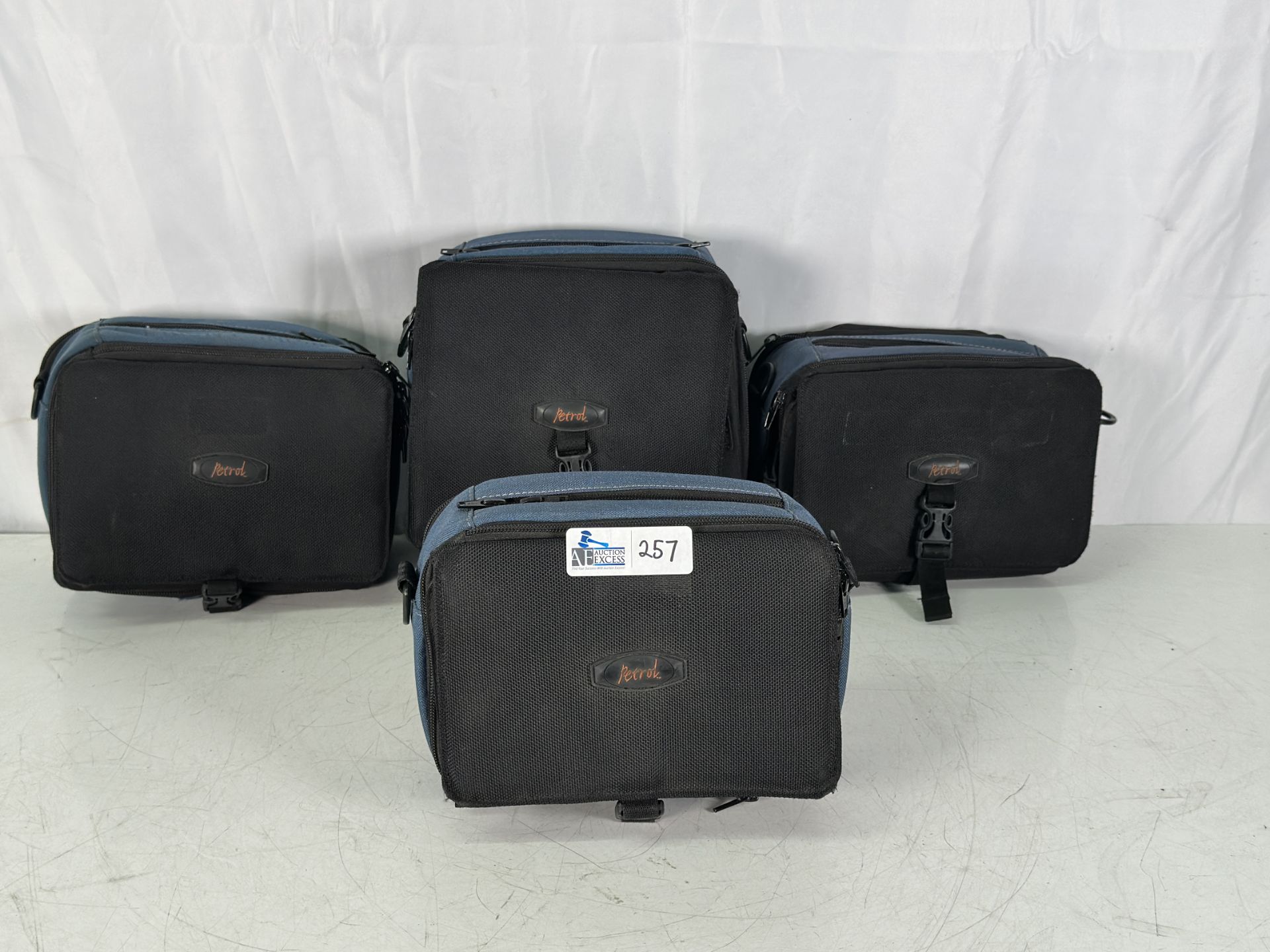 Lot of 4 Petrol Camera Bags - Image 3 of 3