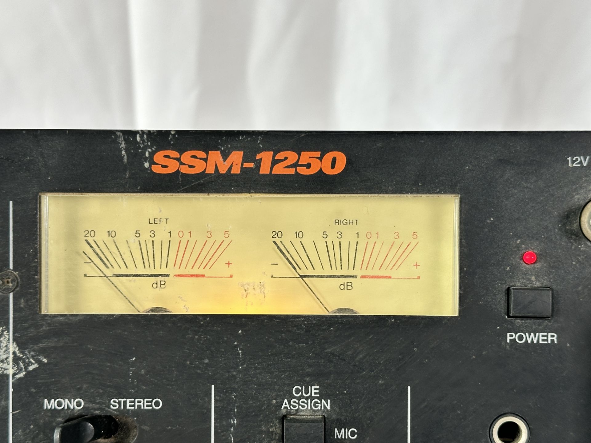 Lot of Pro Audio: Soundcraft Spirit SX, Soundcraft Spirit Folio Mixers, Optimus SSM-1250 3 Channel S - Image 6 of 11