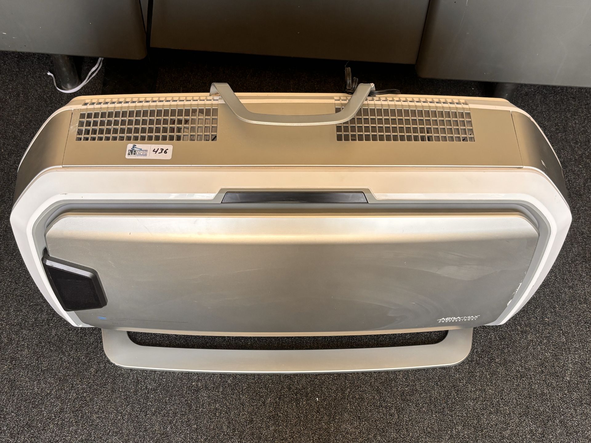Fellowes AeraMax Pro AM4 Commercial Air Purifier - Image 6 of 10