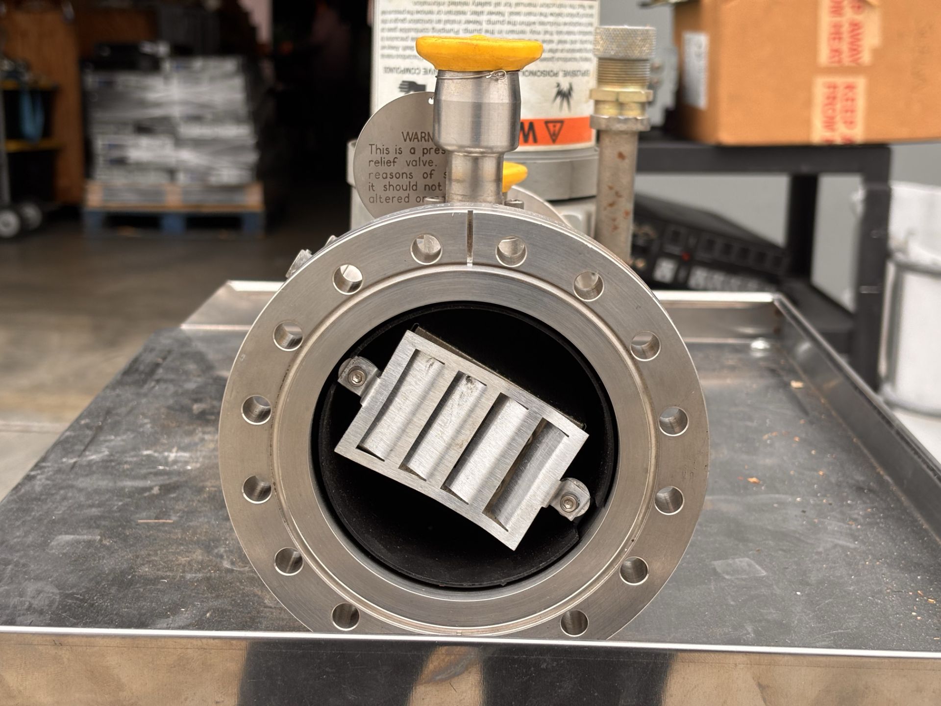 Lot of Industrial Parts including Sporlan MVE34G, Carrier HK06UC007 Accessory Pressure Stat Flow, A - Image 5 of 21