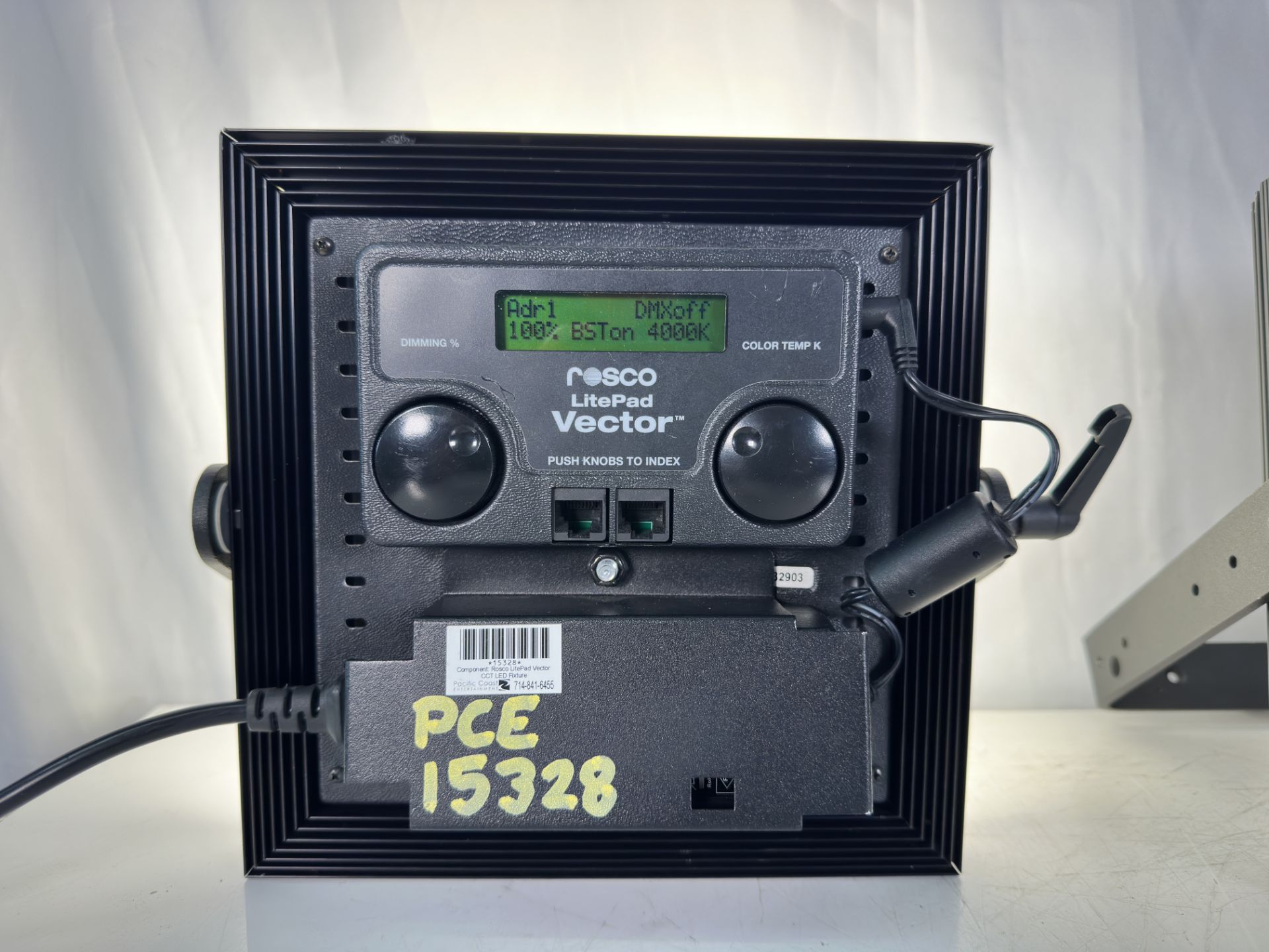 Rosco LitePad LED 3-Light Kit AC/DC Power w/Dimmers, Color Temp Change Includes Hard Case, 3 Stands, - Image 8 of 16