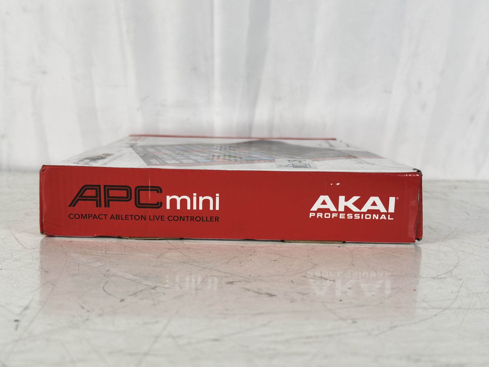 AKAI Professional APC Mini Ableton Live Lite USB MIDI Controller New In Box - Image 2 of 4