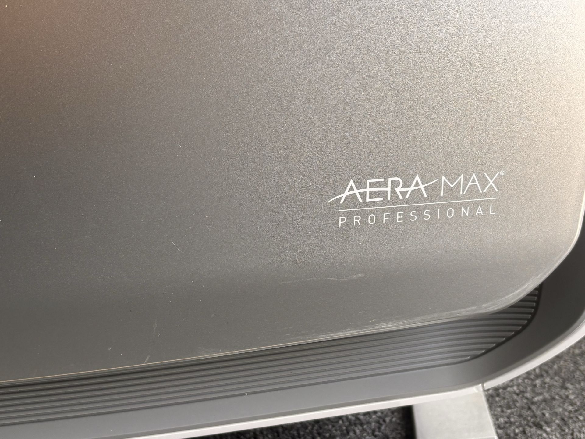 Fellowes AeraMax Pro AM4 Commercial Air Purifier - Image 4 of 7