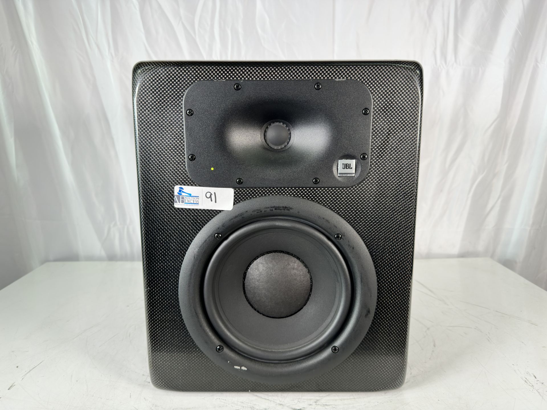JBL LSR28P Linear Spatial Reference Studio Monitor - Image 2 of 7