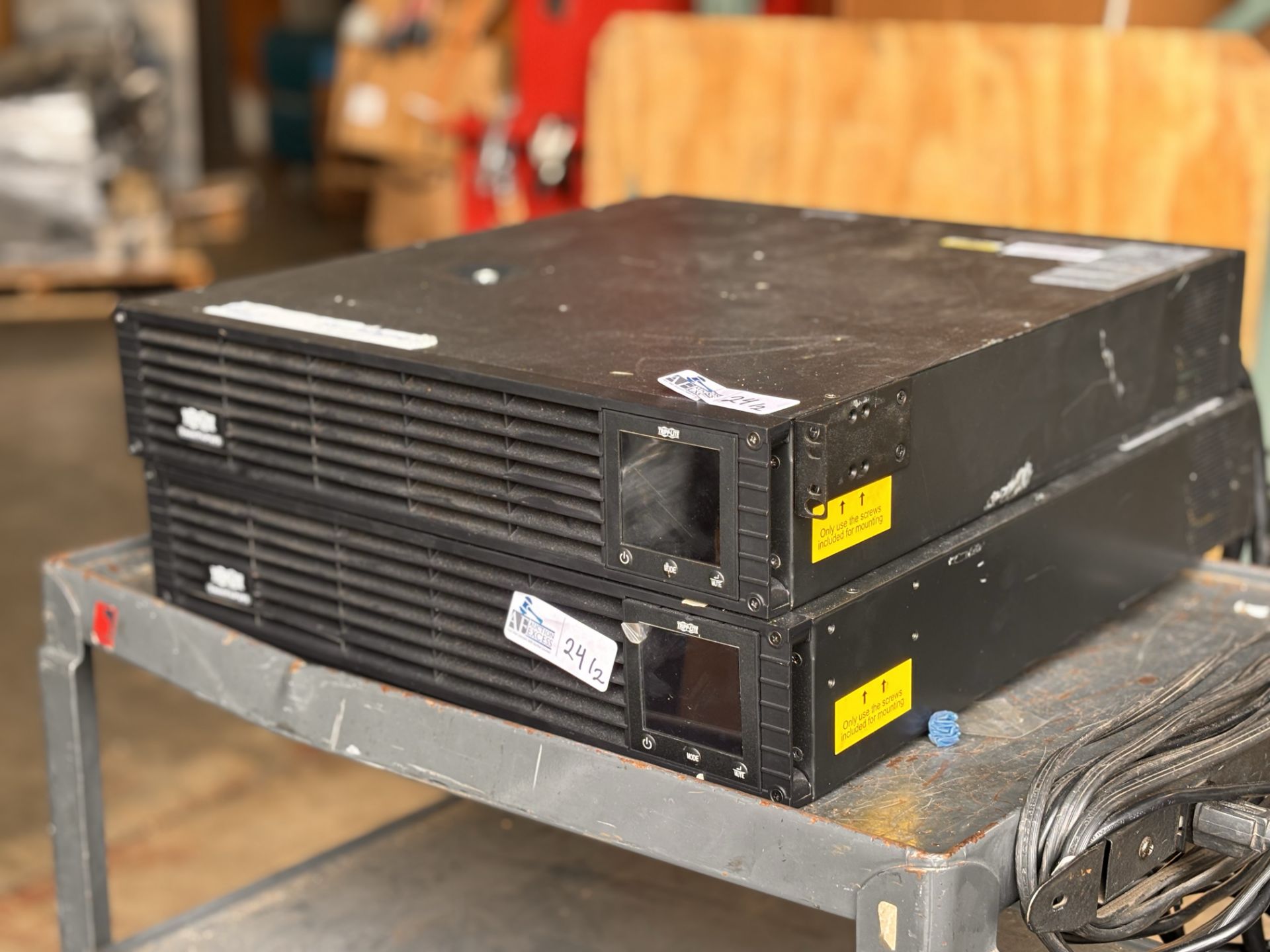 Lot of 2 Tripp Lite Smartpro Smart3000RMXL2U 3000va Rack-mountable UPS' 2.65 Kva/2.9 Kw - Image 2 of 9