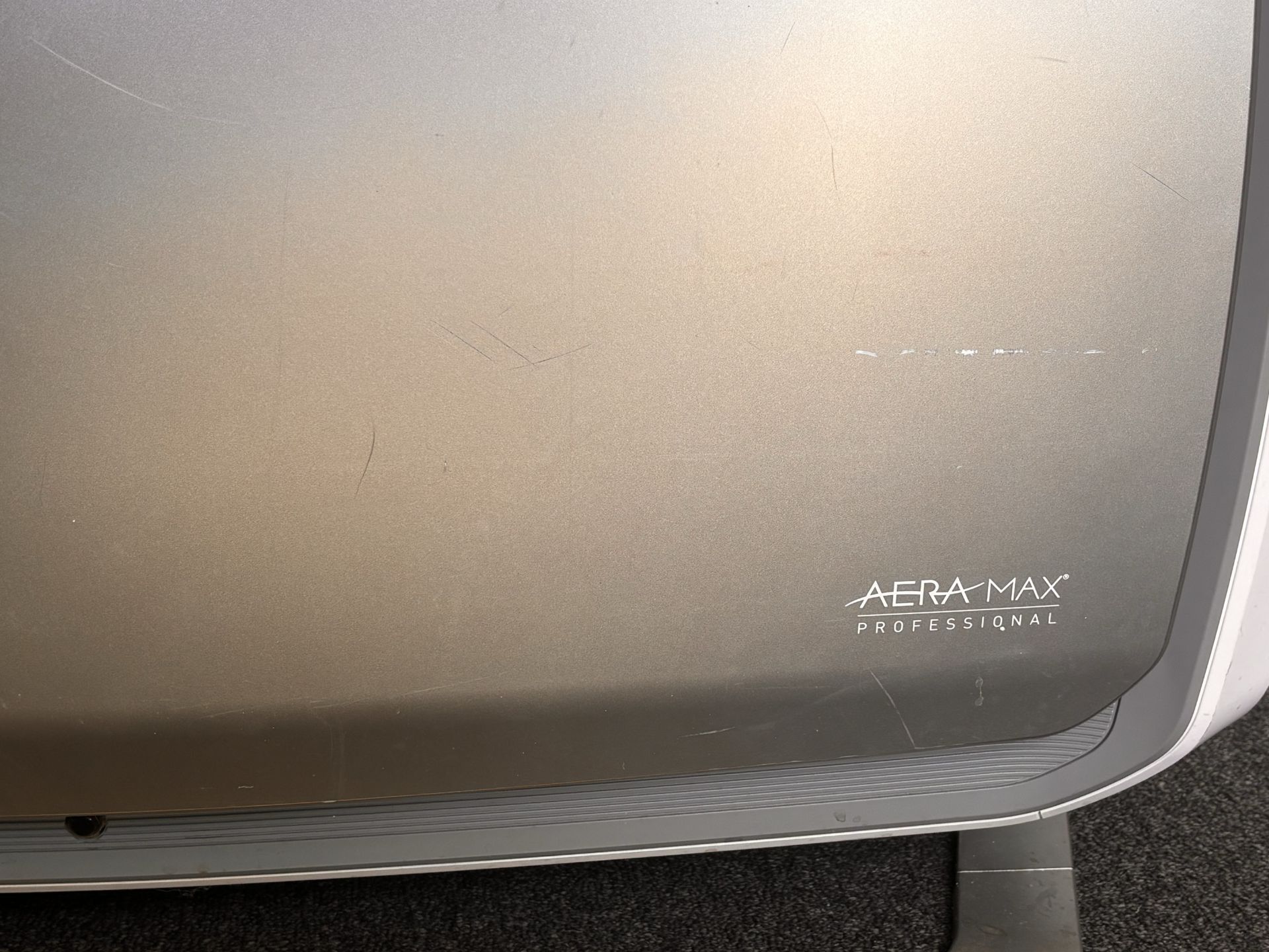 Fellowes AeraMax Pro AM4 Commercial Air Purifier - Image 2 of 7