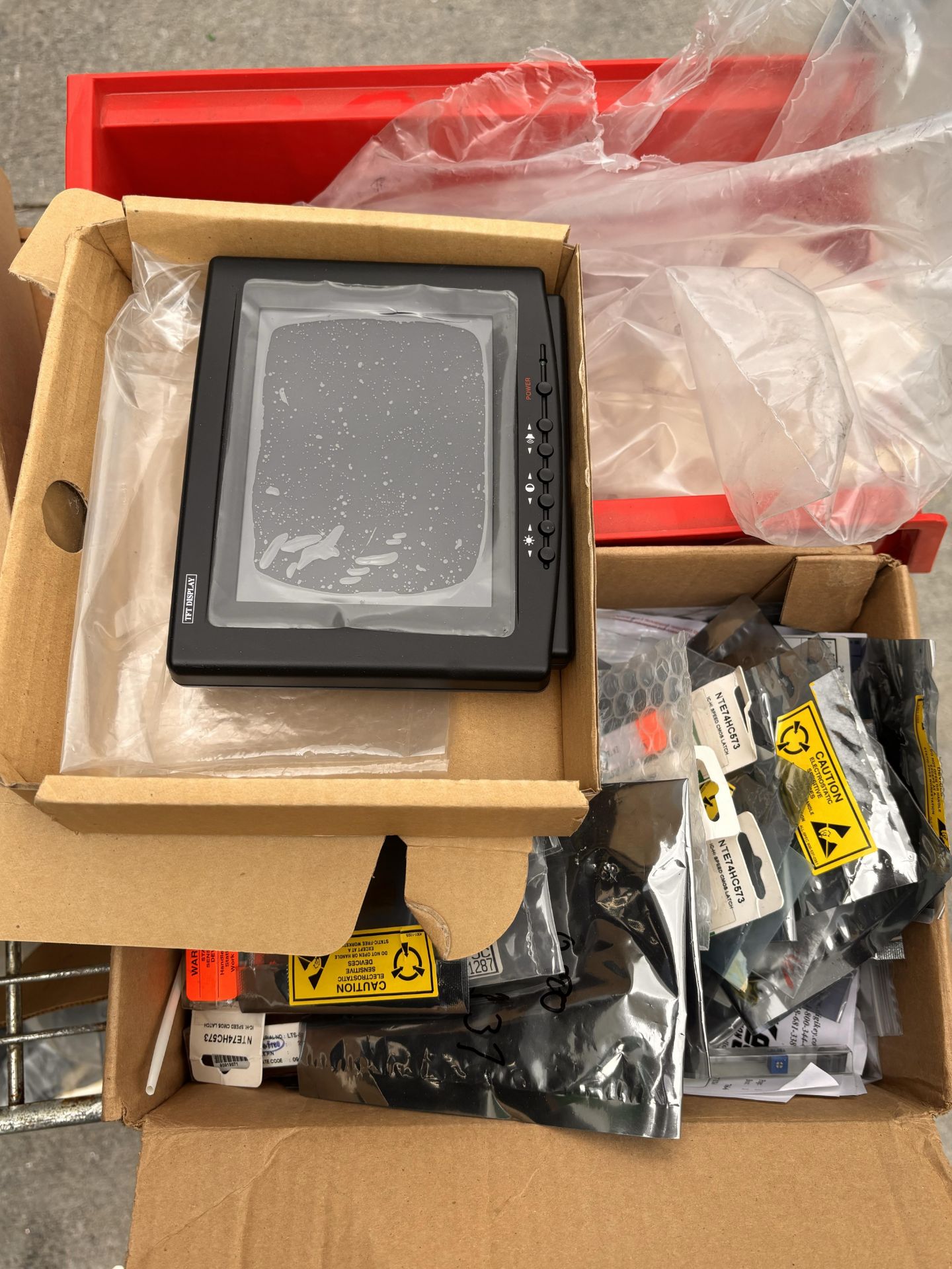 Lot of RF & Semiconductor Lab Lot: Pelican 1300, Semtronics ESD Analyzer, Coherent RF Equipment - Image 18 of 32