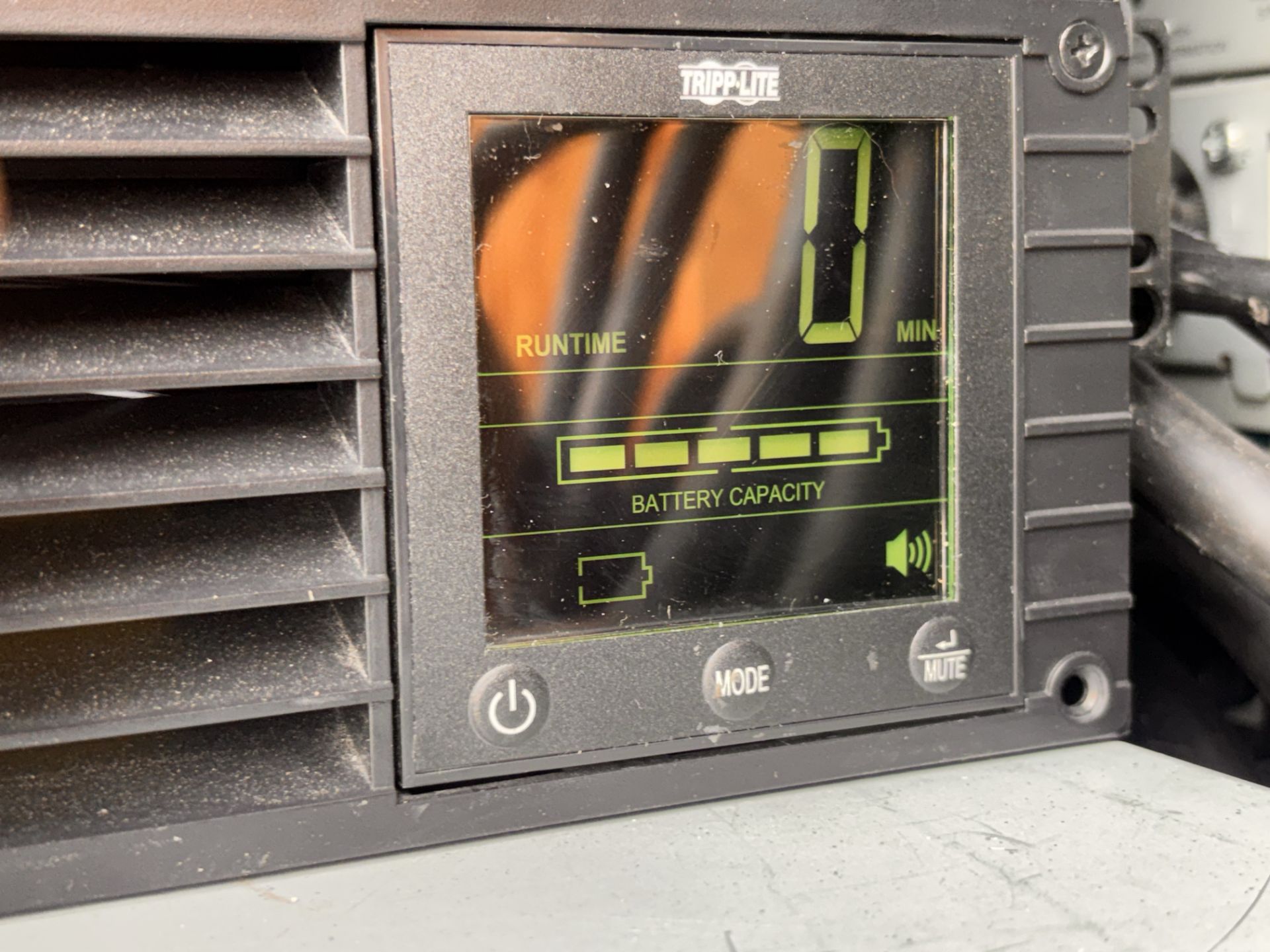 Tripp Lite SMART3000RMXL2U 120V 3kVA 2.88kW UPS' - Image 7 of 8