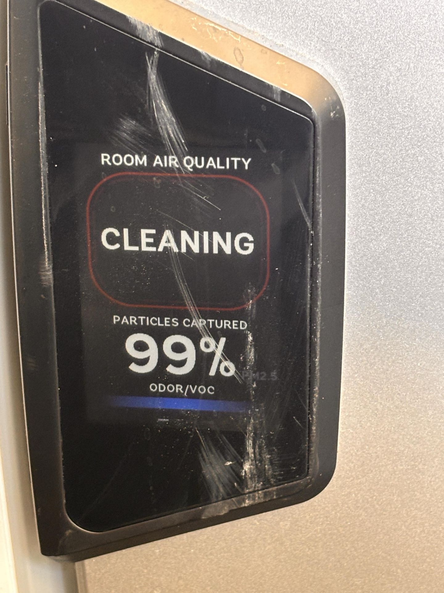 Fellowes AeraMax Pro AM4 Commercial Air Purifier - Image 7 of 8