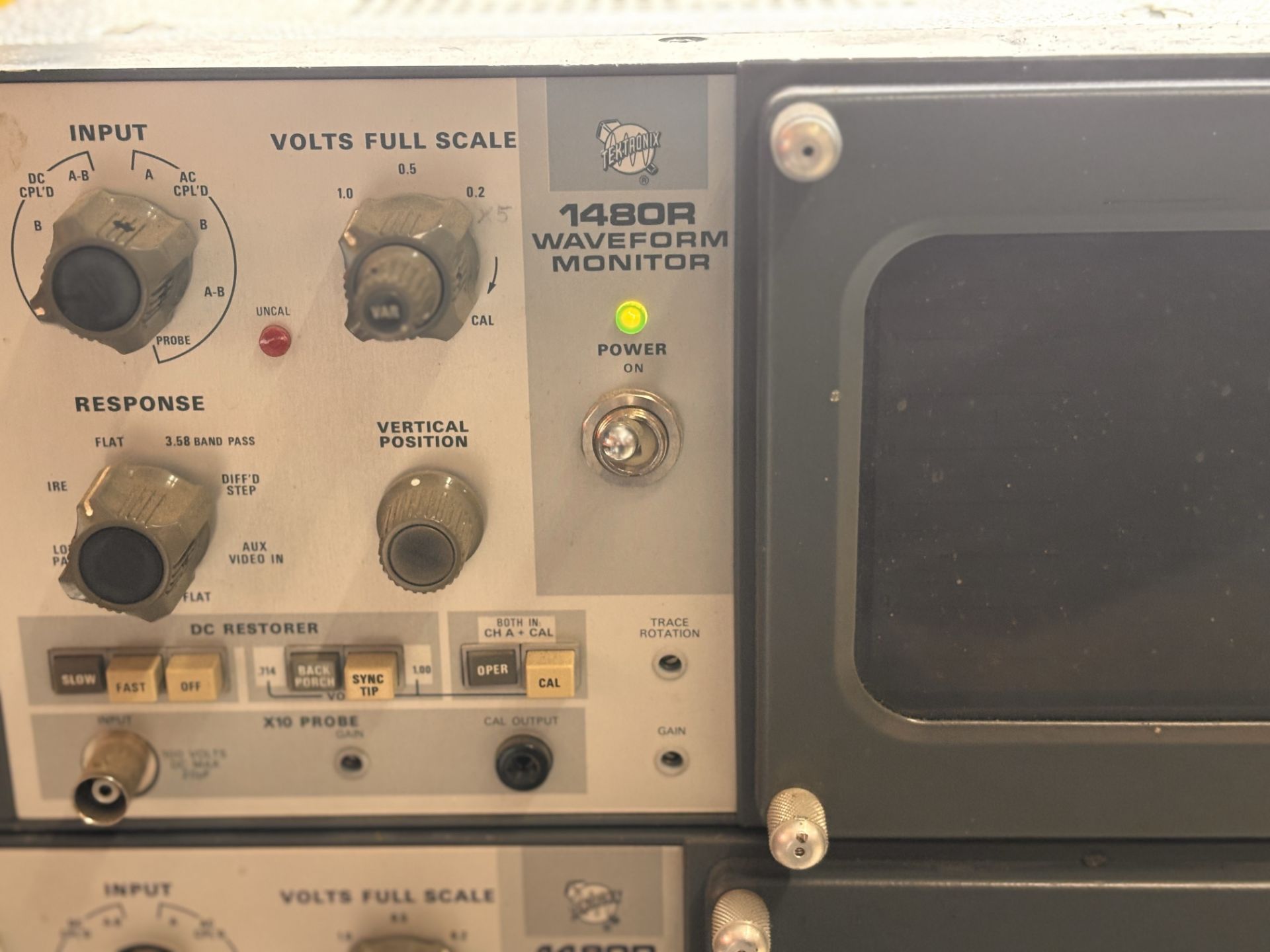 Lot of 2 Tektronix 1480R NTSC Waveform Monitors - Image 7 of 10