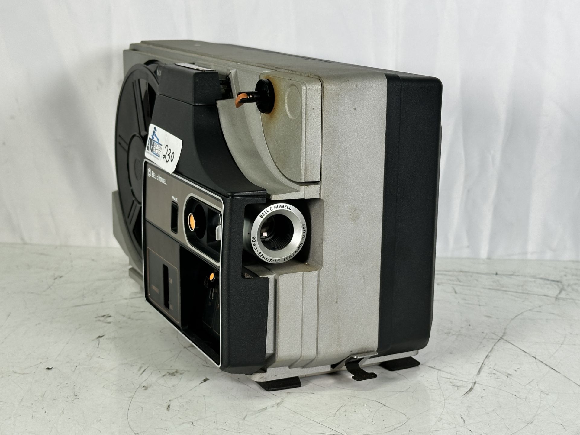 Bell & Howell MX43 Lumina II Dual 8mm Super Motion Picture Projector - Image 2 of 4