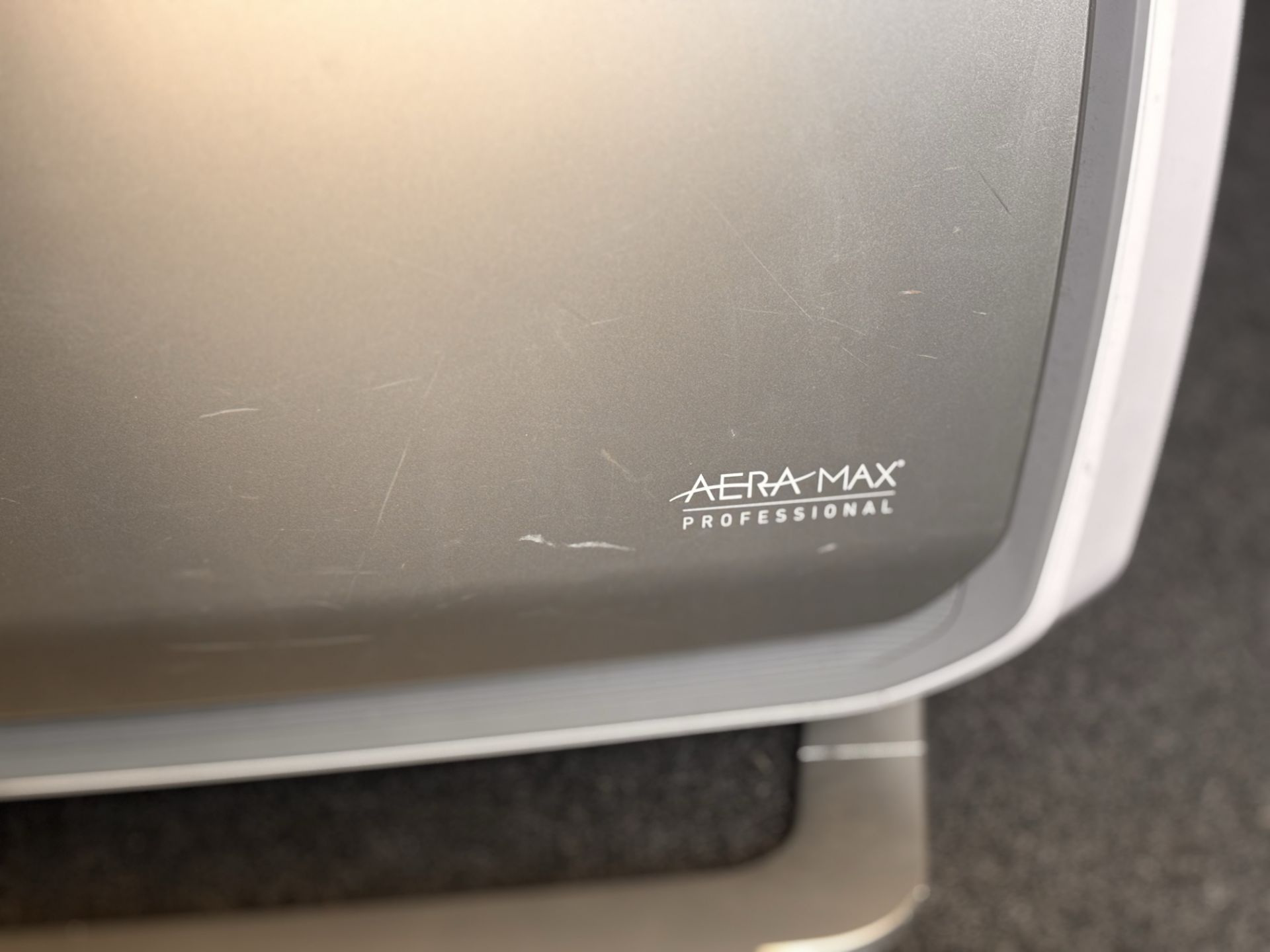 Fellowes AeraMax Pro AM4 Commercial Air Purifier - Image 4 of 8