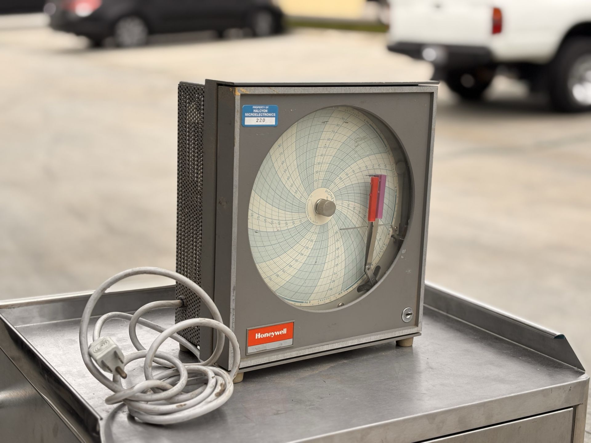 Honeywell Circular Paper Chart Recorder, Looks Similar to DR4300 - Image 2 of 5