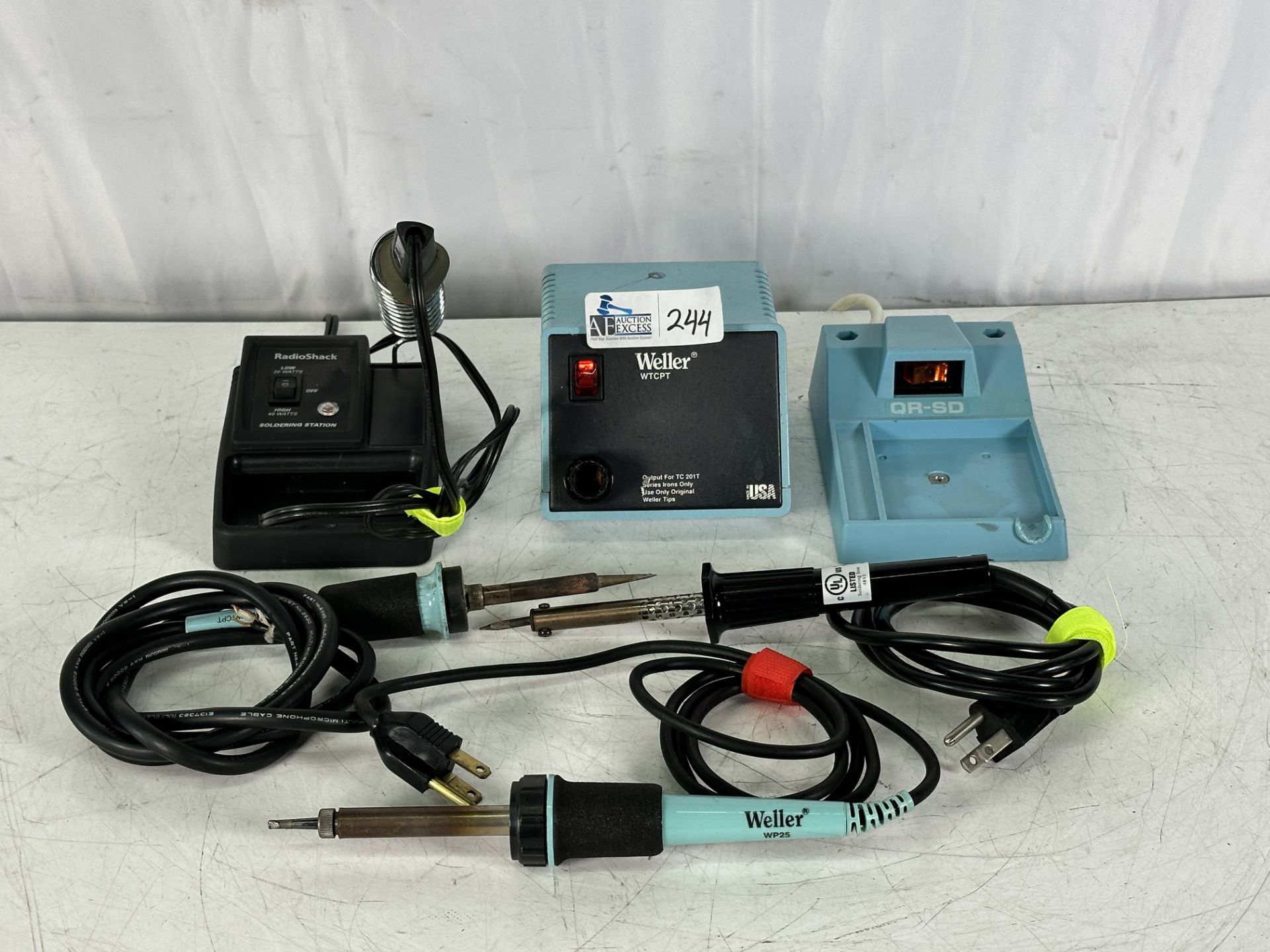 Weller PU120T Soldering Station