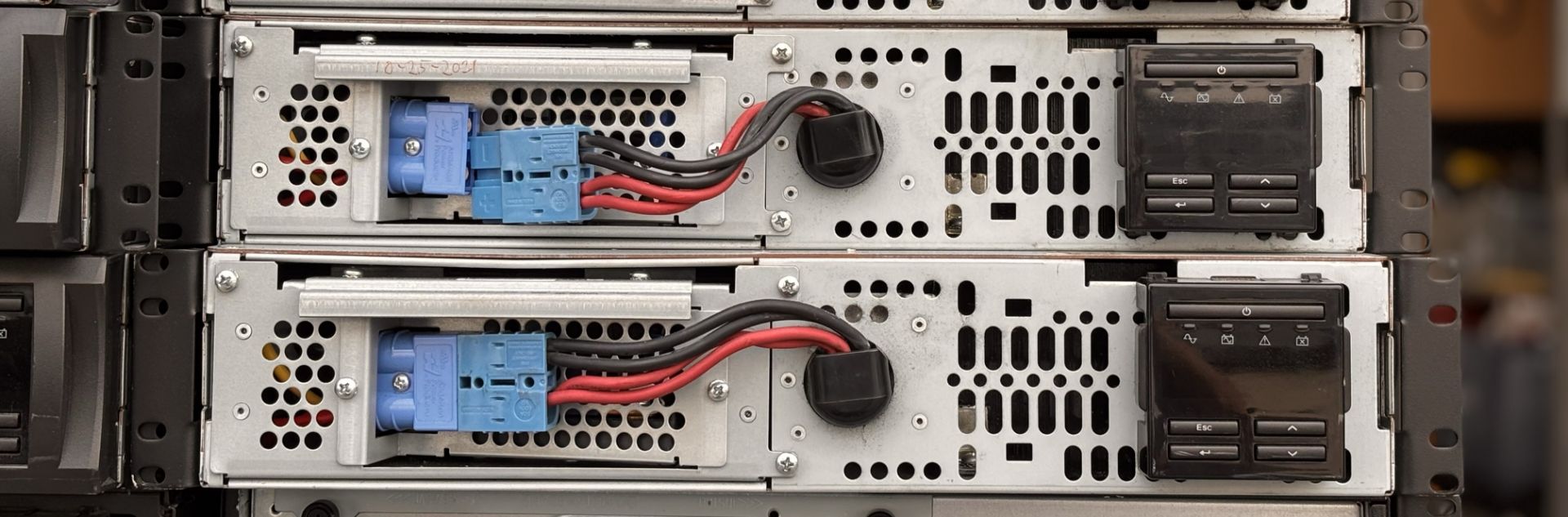 Lot of 2 APC SMT3000RM2U Smart-UPS 3000VA Rackmount UPS'