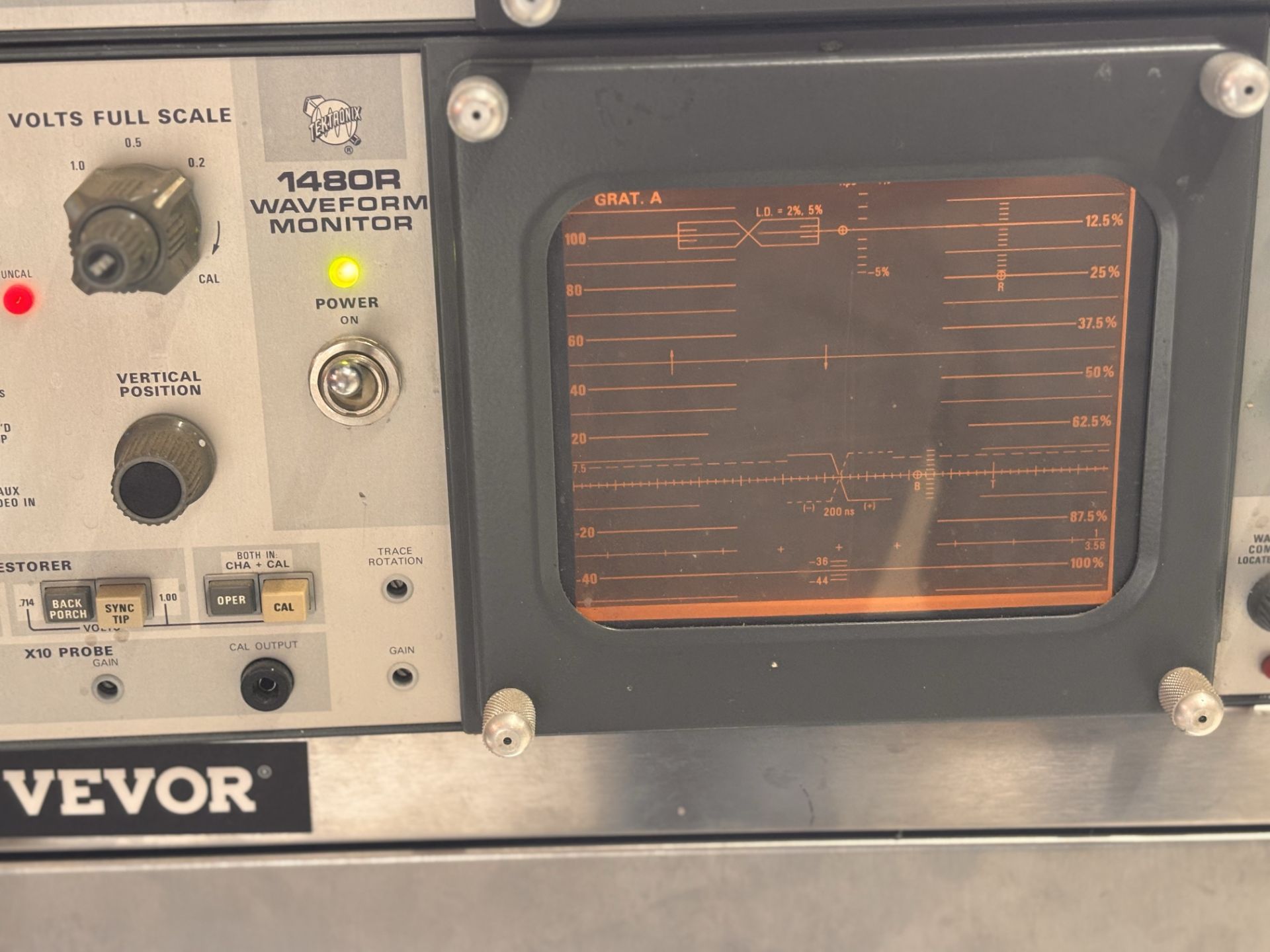 Lot of 2 Tektronix 1480R NTSC Waveform Monitors - Image 9 of 10