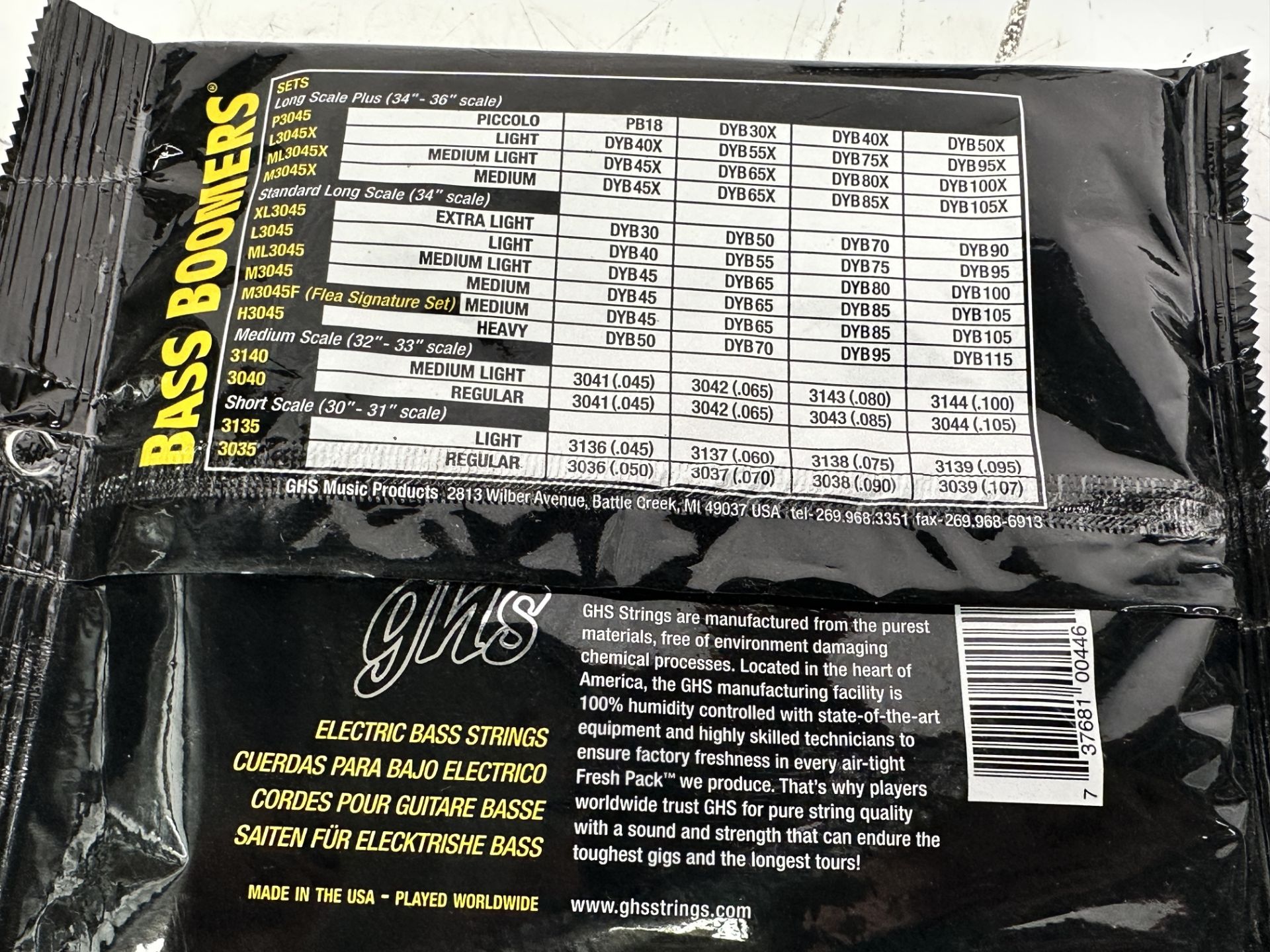 Misc Guitar Accessories including GHS Bass Boomers Roundwound 45-95 Light, GHS 45-130, Gibson J-200 - Image 4 of 7