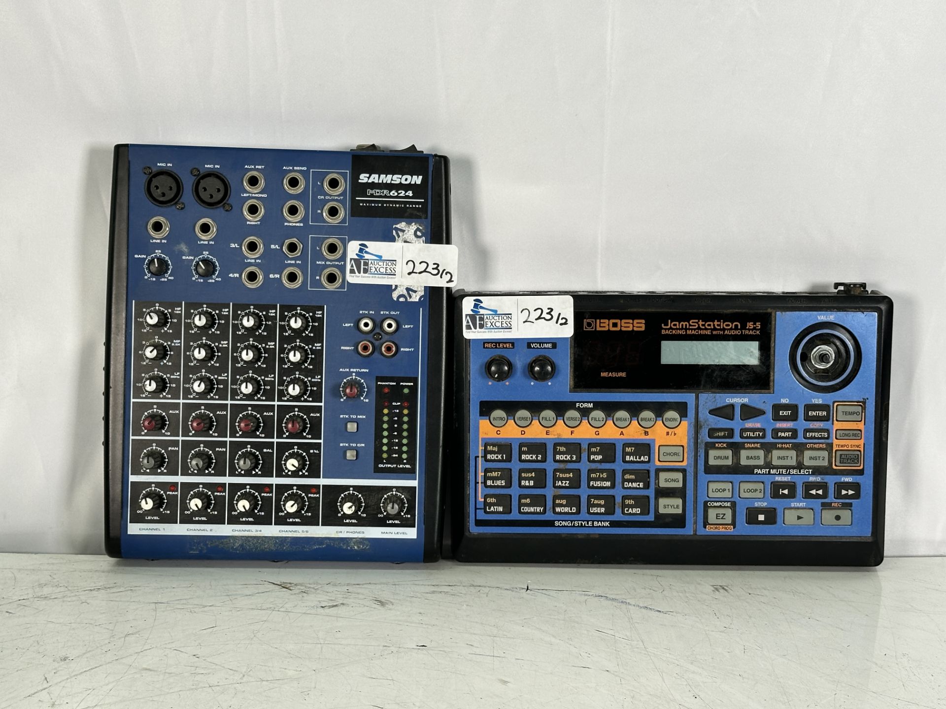 Lot of 2 Pro Audio Boss JamStation J5-5 + Samson MDR 624 Mixer - Image 3 of 5