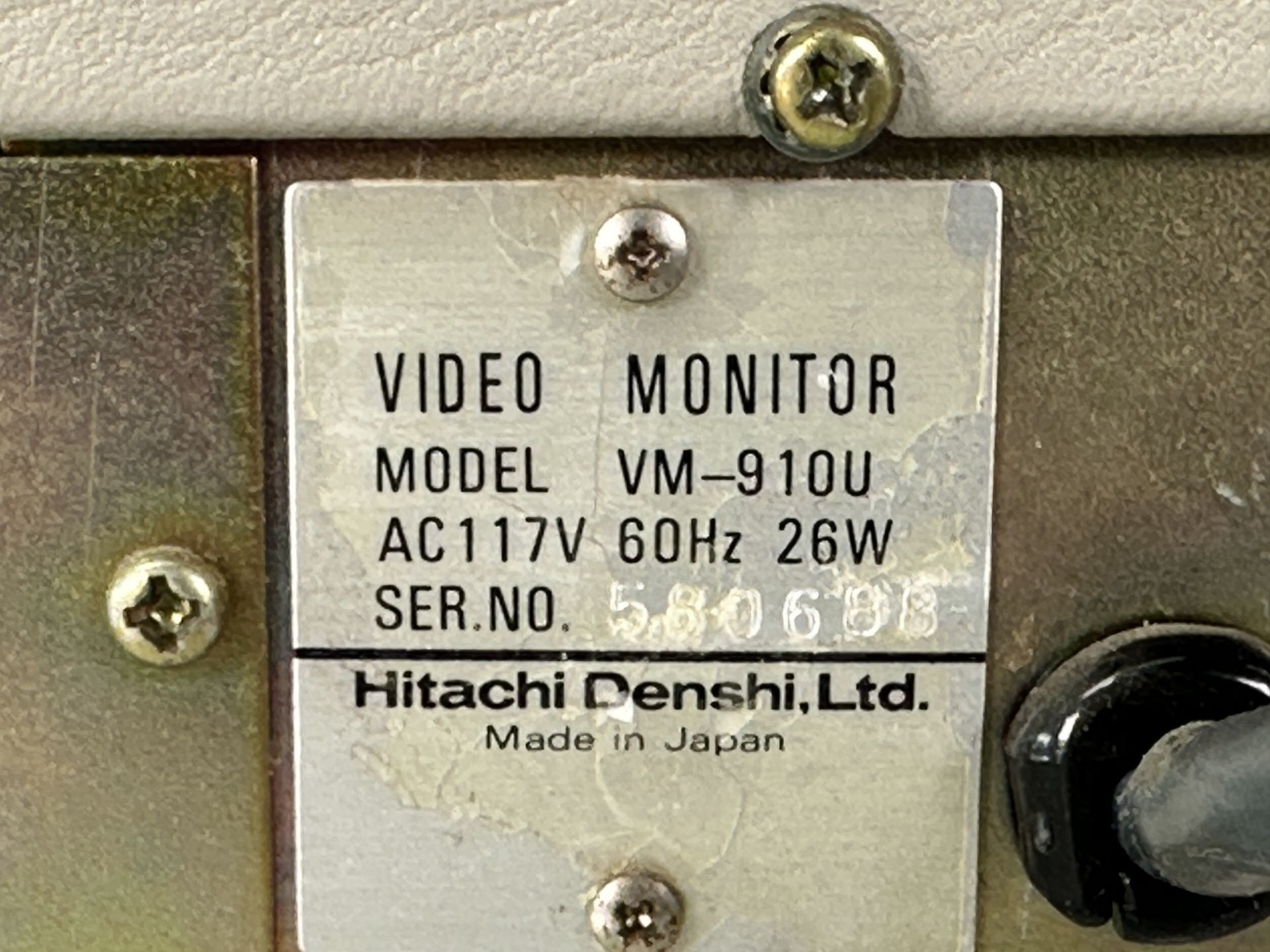 Hitachi VM-910AM CRT Monitor / Mini Monitor - Image 3 of 4
