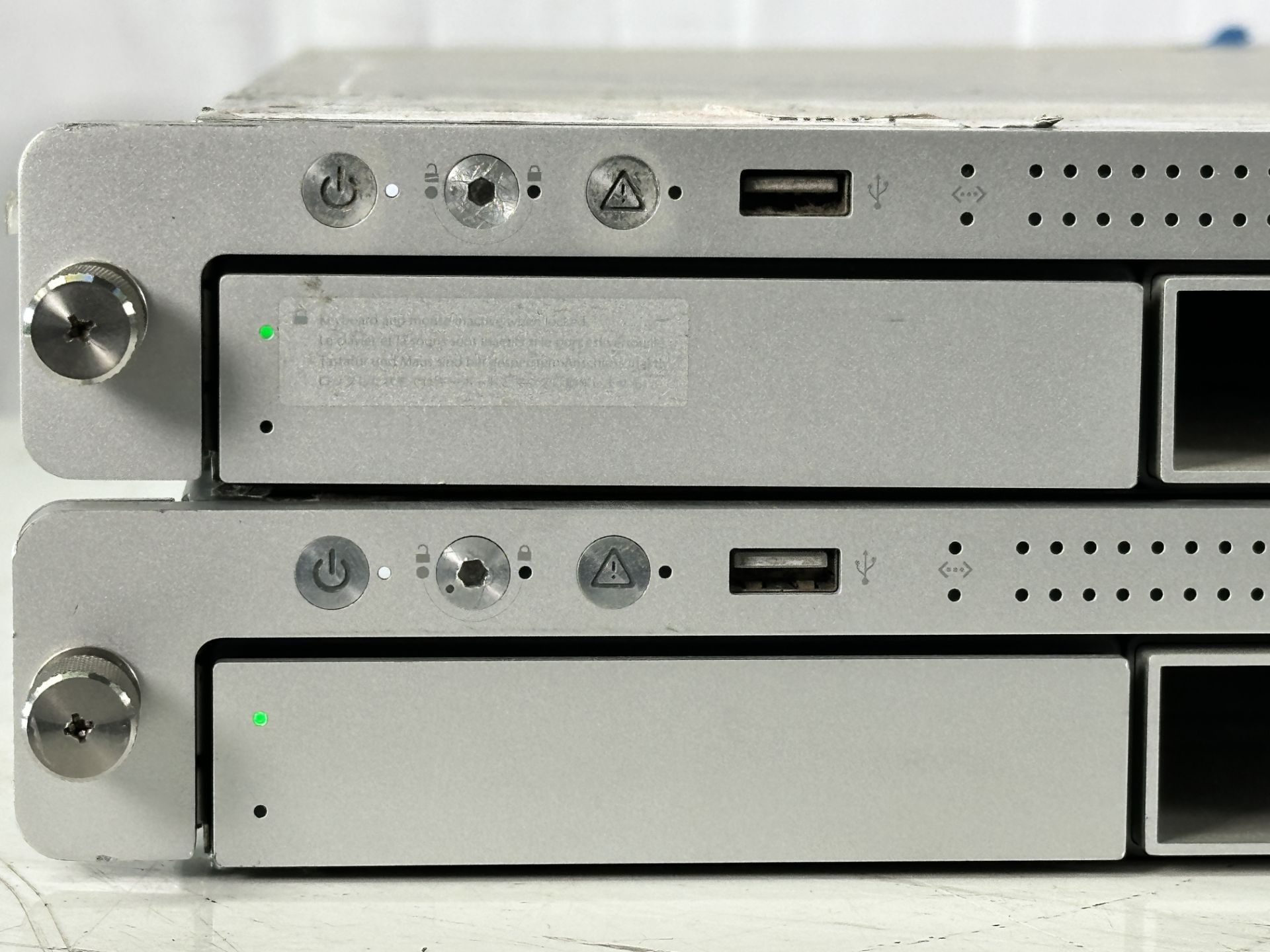 Lot of 2 Apple XServe Servers - Image 2 of 6
