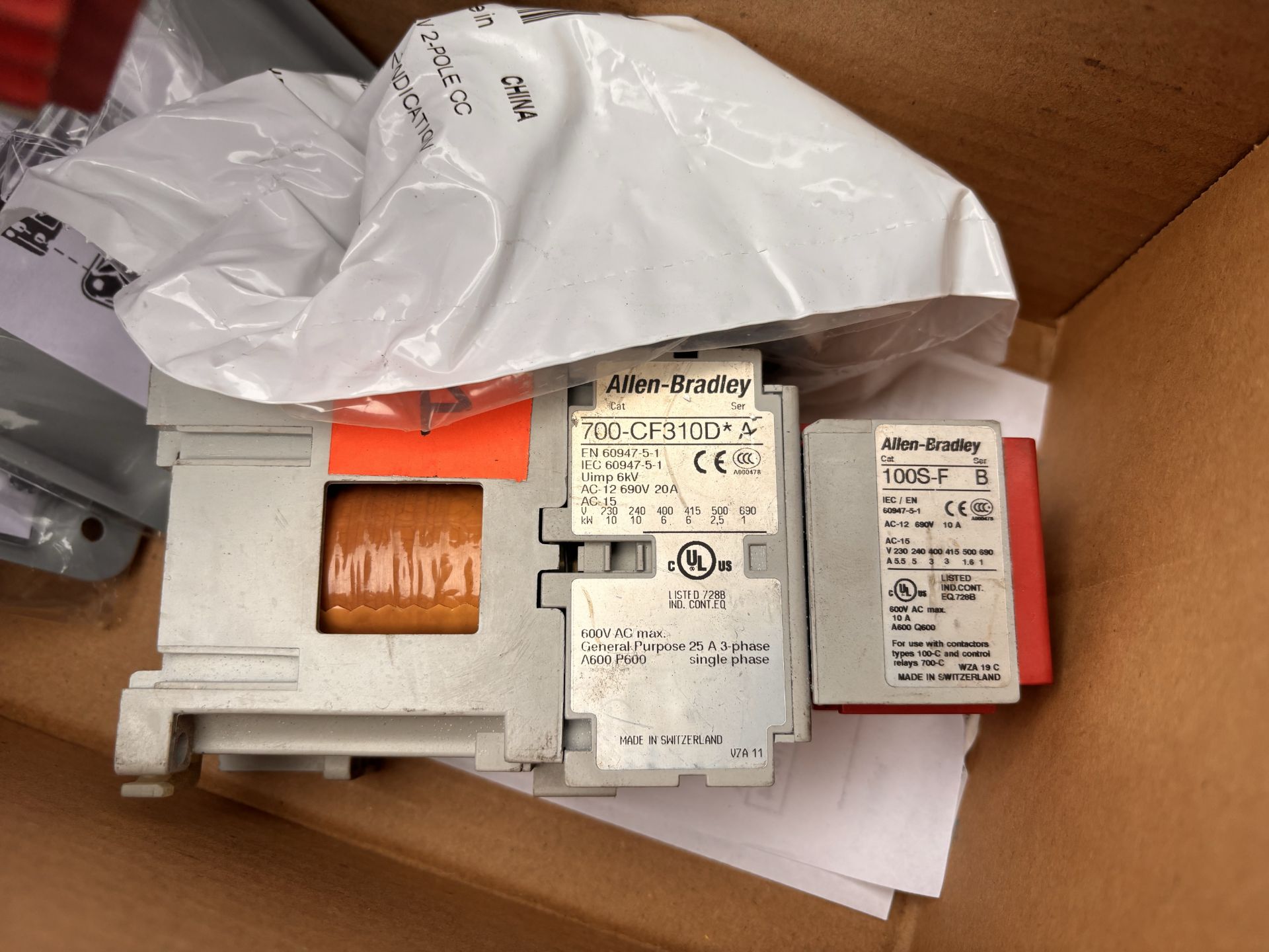 Lot of Electrical Equipment: Tripp Lite NGI-U08 Ethernet, Eaton PKZM4-50, Allen-Bradley 700-CF310D, - Image 11 of 11