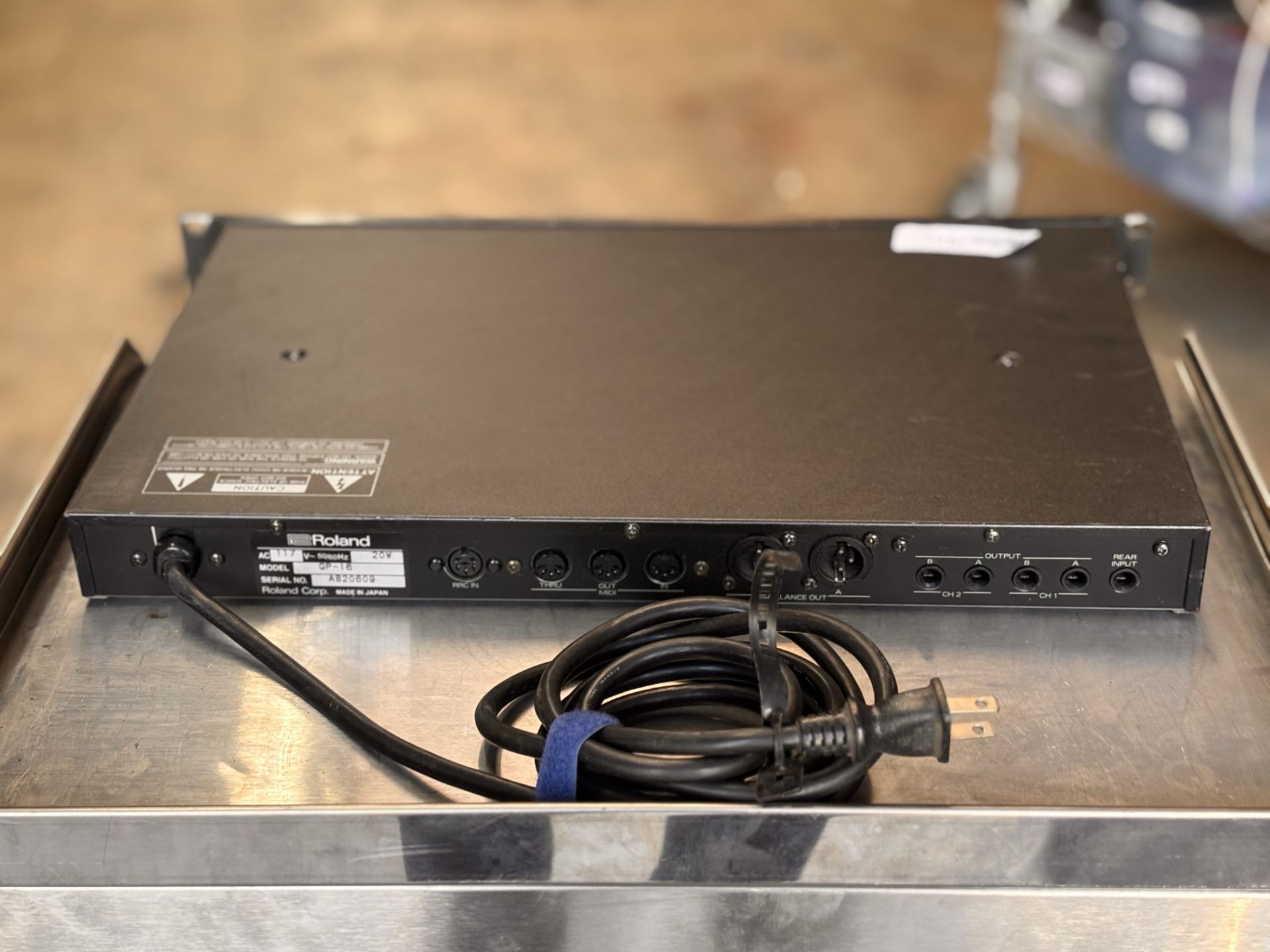 Roland GP-16 Digital Guitar Multi Effects Processor - Image 4 of 8