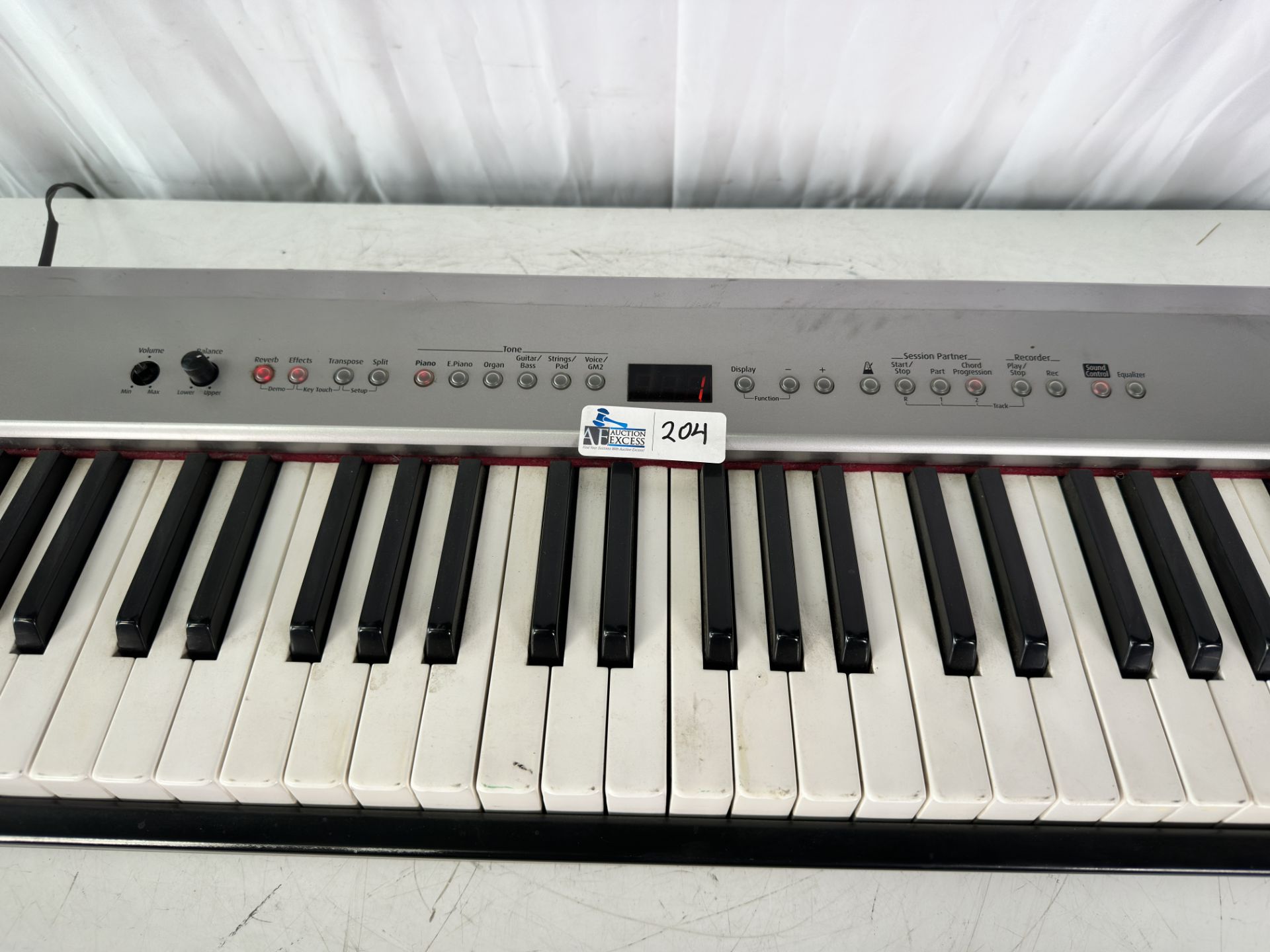 Roland FP-2 Digital Piano w/ Power Supply - Image 3 of 9