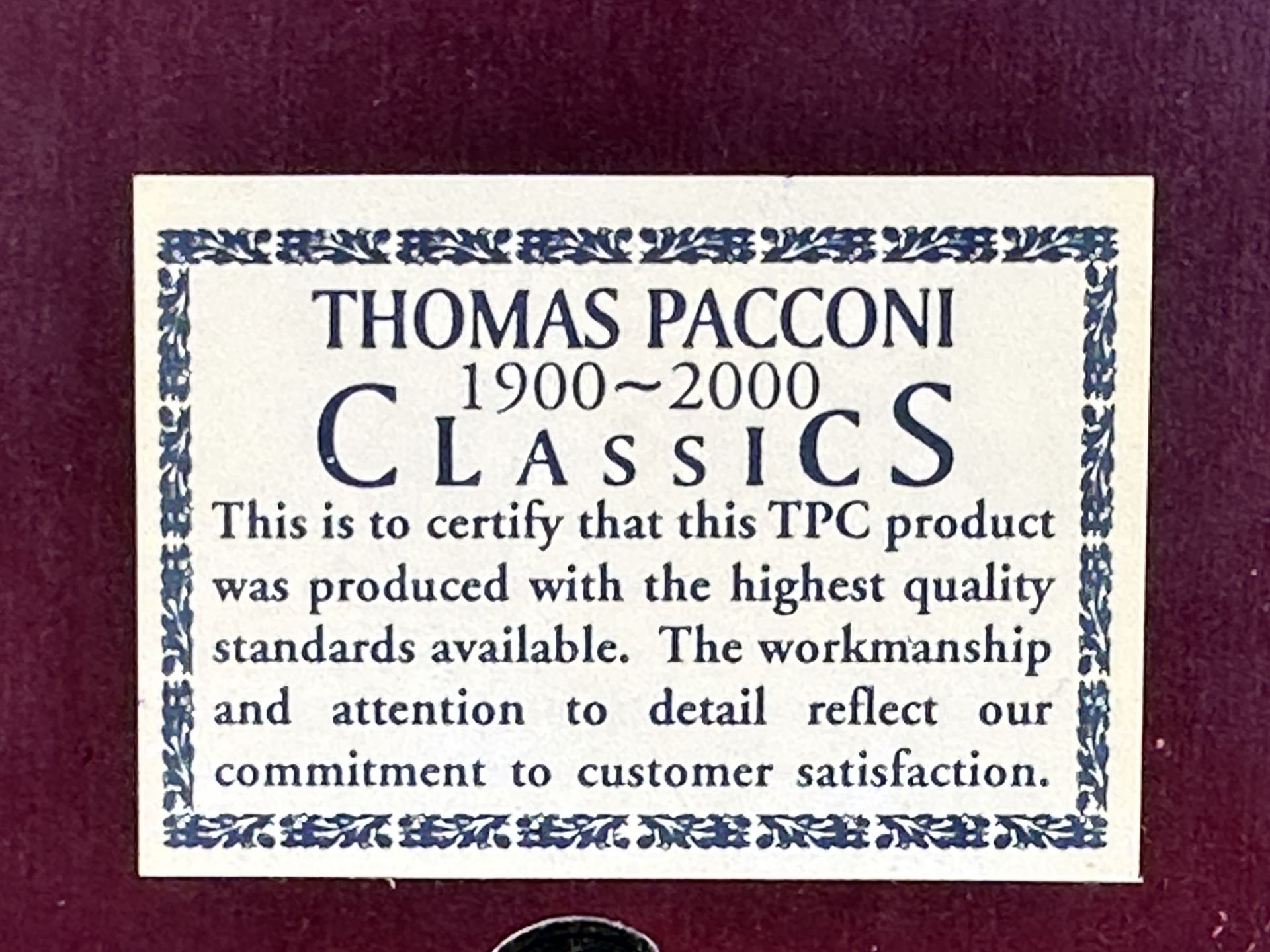 Thomas Pacconi 1900-2000 Classics Light Up Animated Christmas Music Box - Image 7 of 7