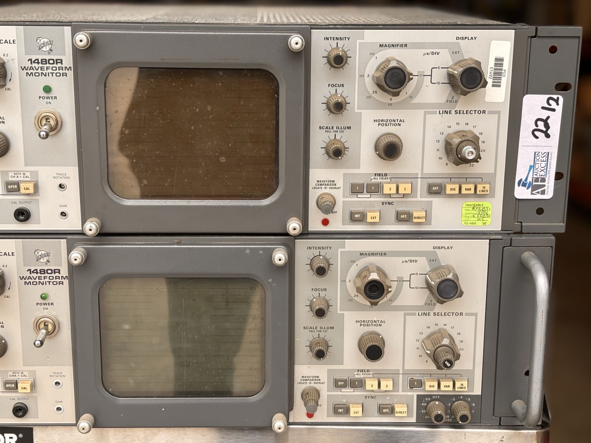 Lot of 2 Tektronix 1480R NTSC Waveform Monitors - Image 2 of 10