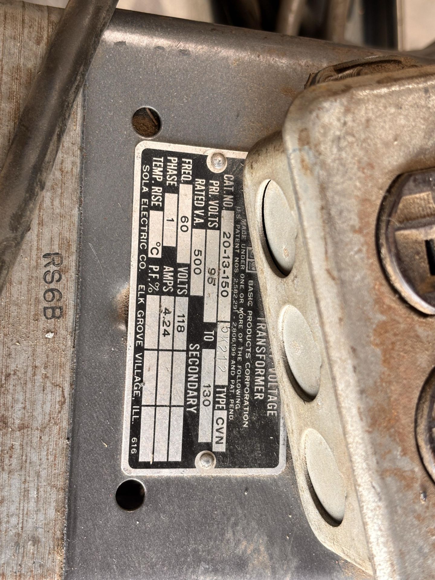Lot of 2 Sola Transformers: Sola 23-22-125 Constant Voltage Transformer, Sola CVN-1 Constant Voltage - Image 6 of 7
