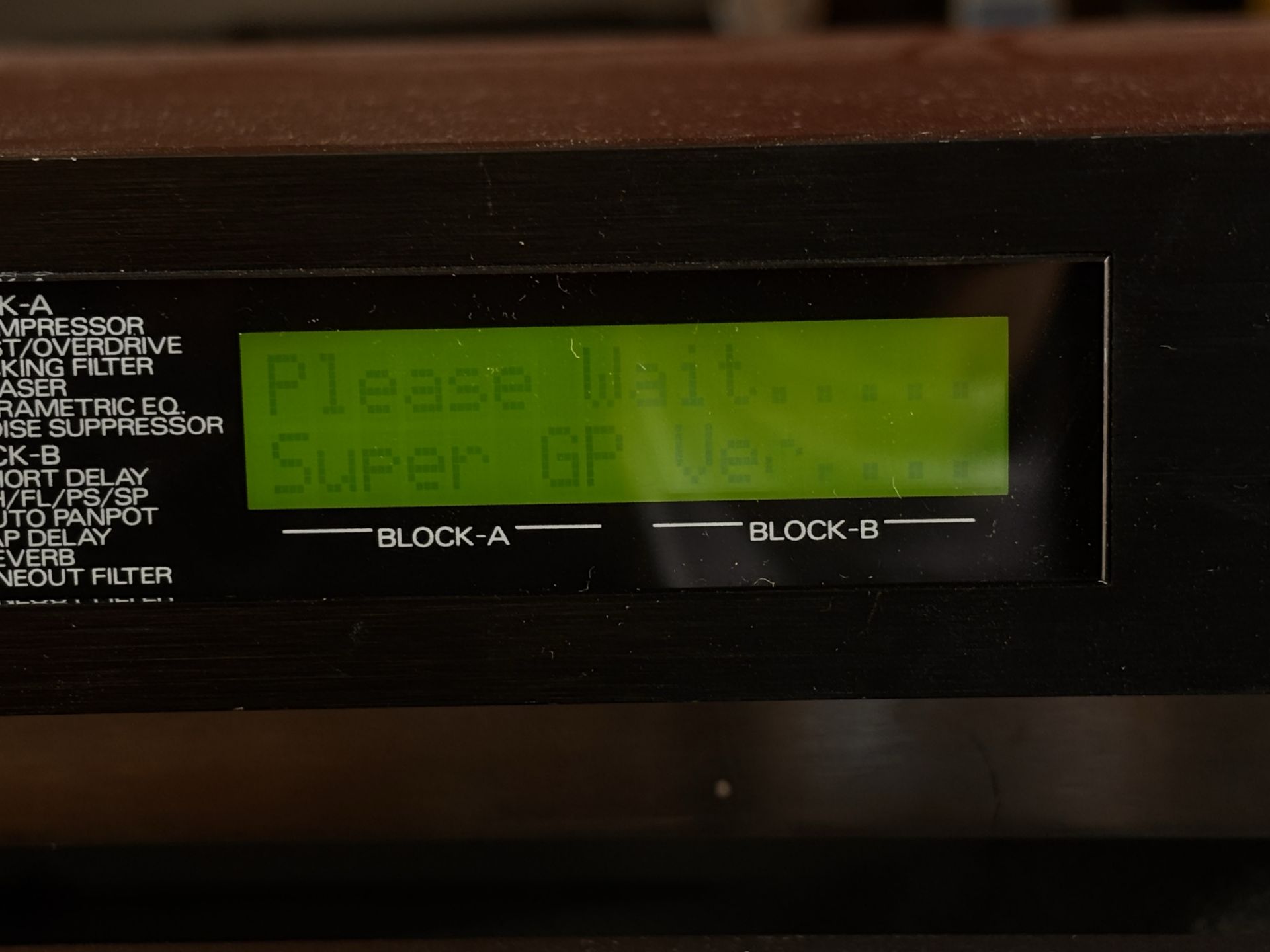 Roland GP-16 Digital Guitar Multi Effects Processor - Image 7 of 8