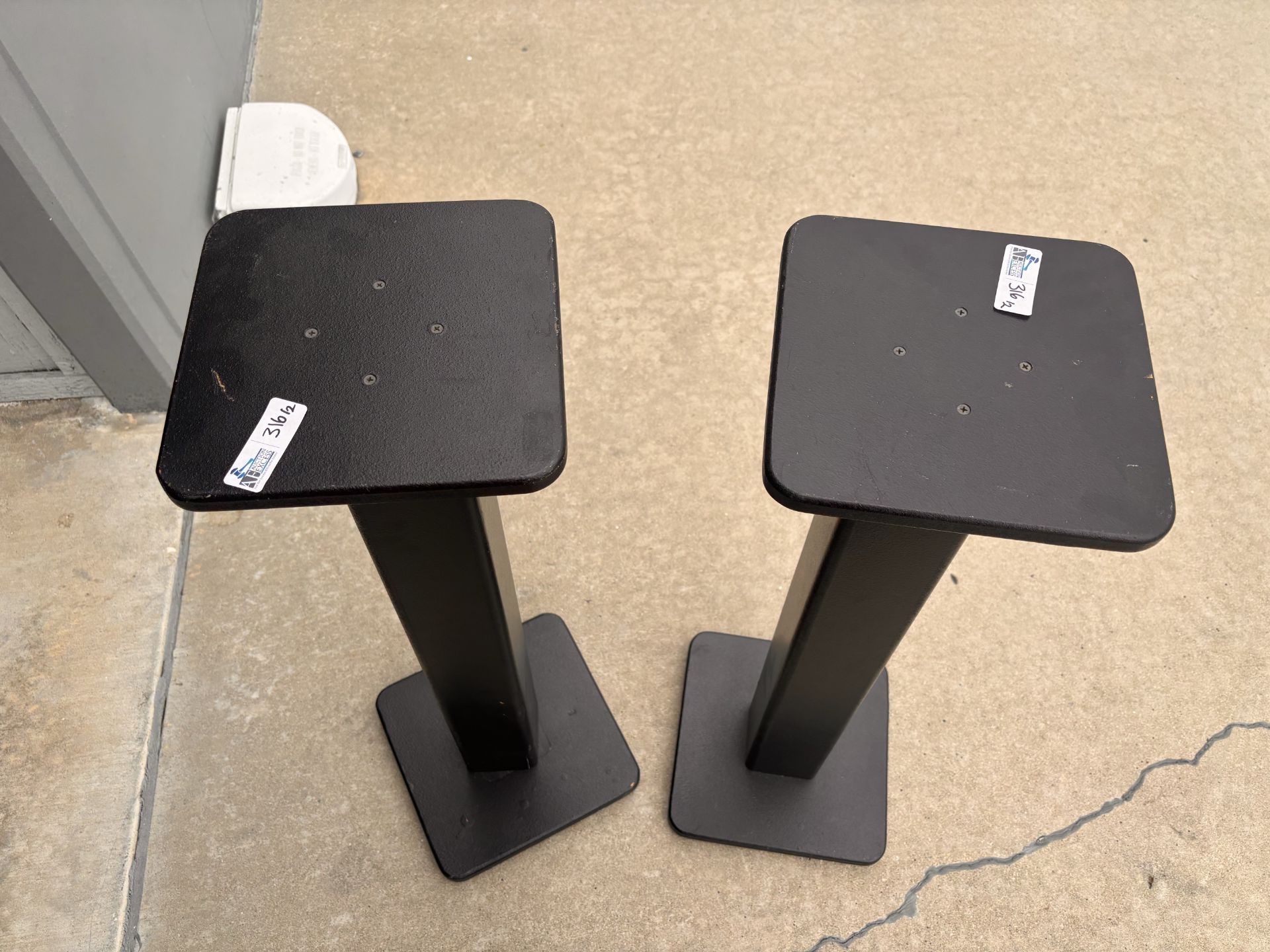 Lot of 2 Speaker Stands, Platform Measures 10x10" - Image 4 of 4